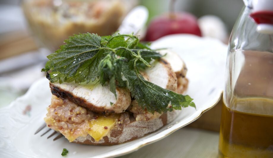 A nice sandwich has to have a good spread, that is very important.