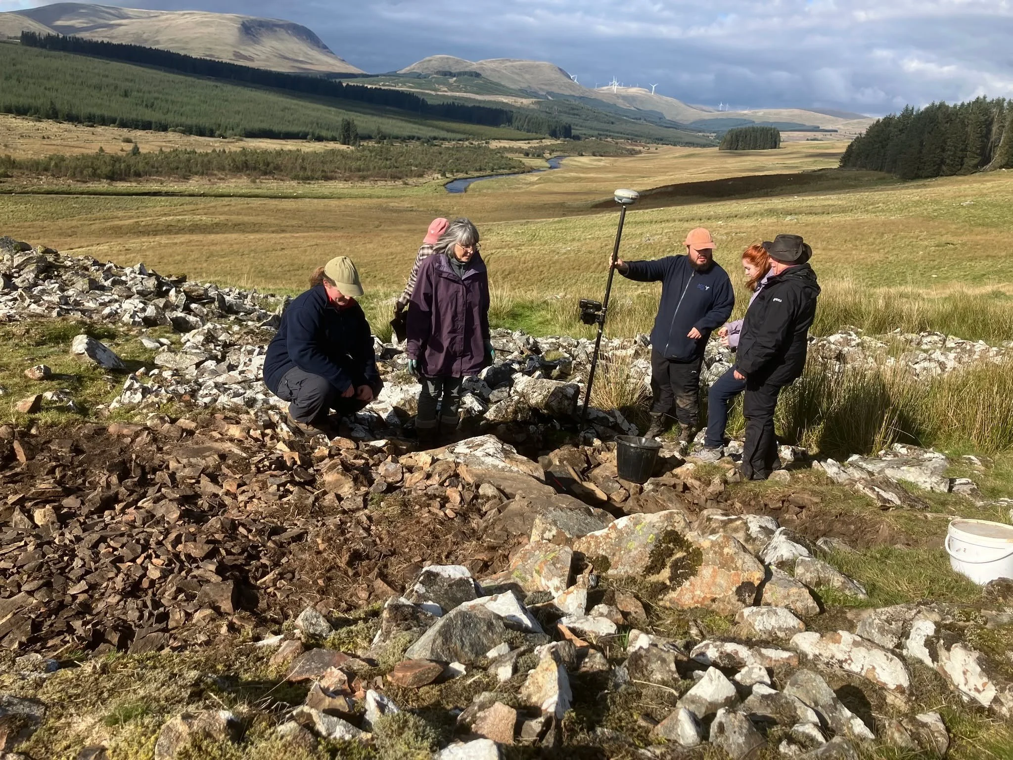 Although work at Stroanfreggan fort and Smittons Bridge cairn is now complete the work is still ongoing in the lab. Come along to the Catstrand New Galloway to find out more about the initial project results and discuss what questions remain to be an