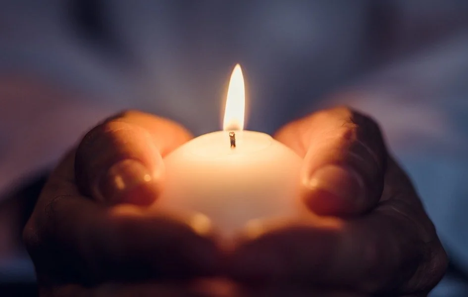 The days are getting shorter and the nights still longer, as we continue our exploration of longest night and solstice celebrations around the world. 

Today, we bring you the festival of Shab-e Yalda from Iran, Afghanistan and Persian Communities Wo