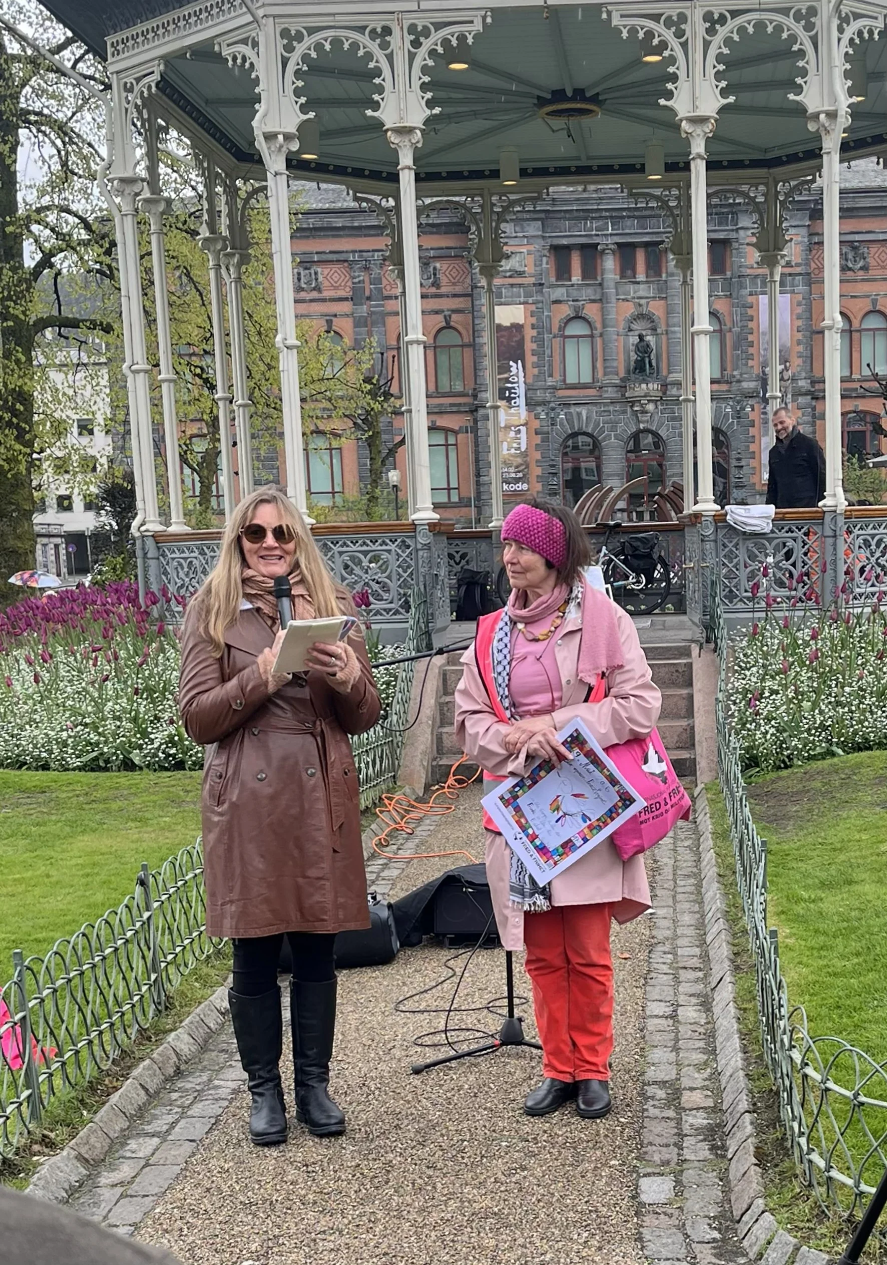 Fredsmarkering i Bergen sentrum