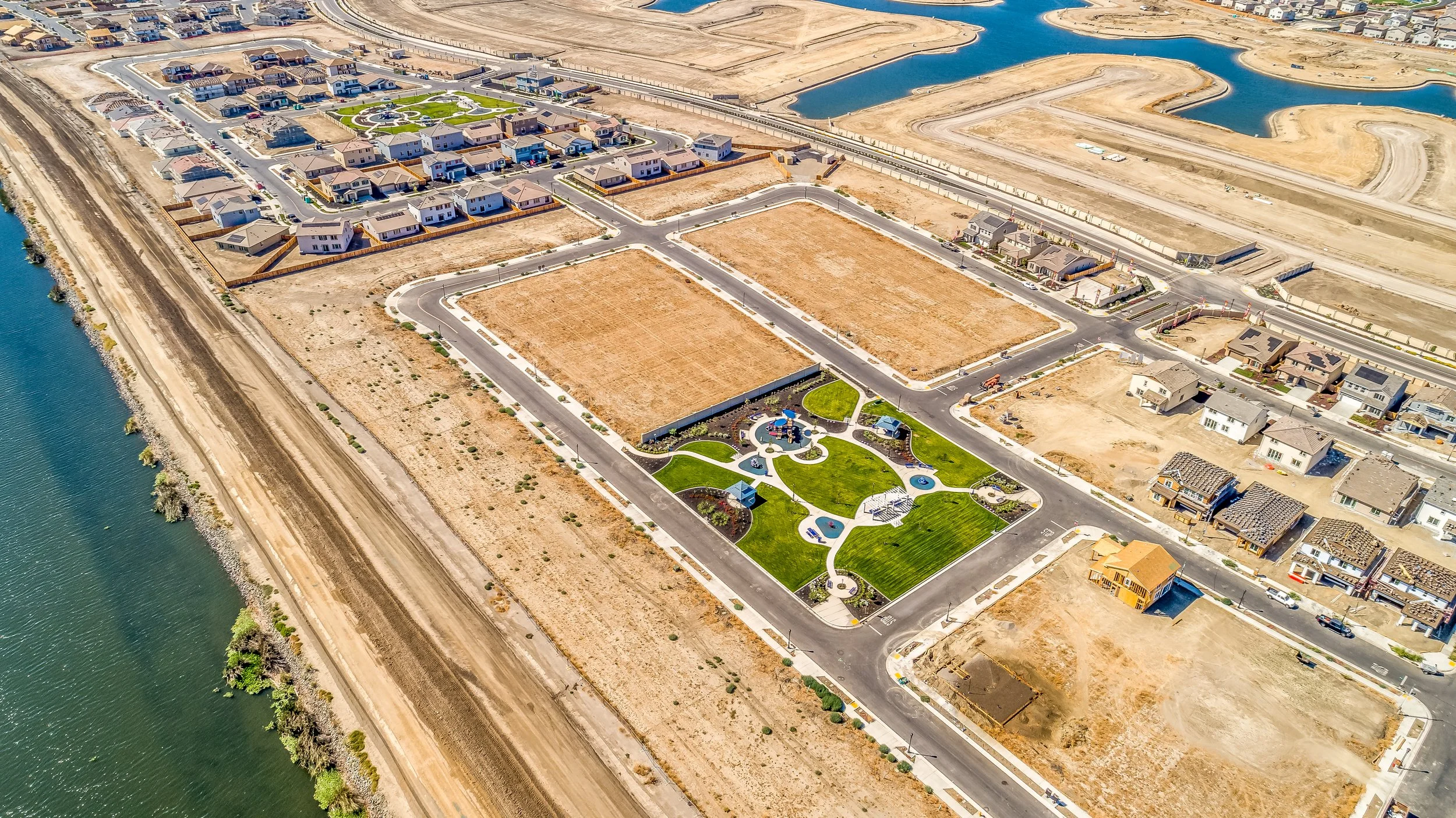 Building Westlake Village — G&G Builders Inc