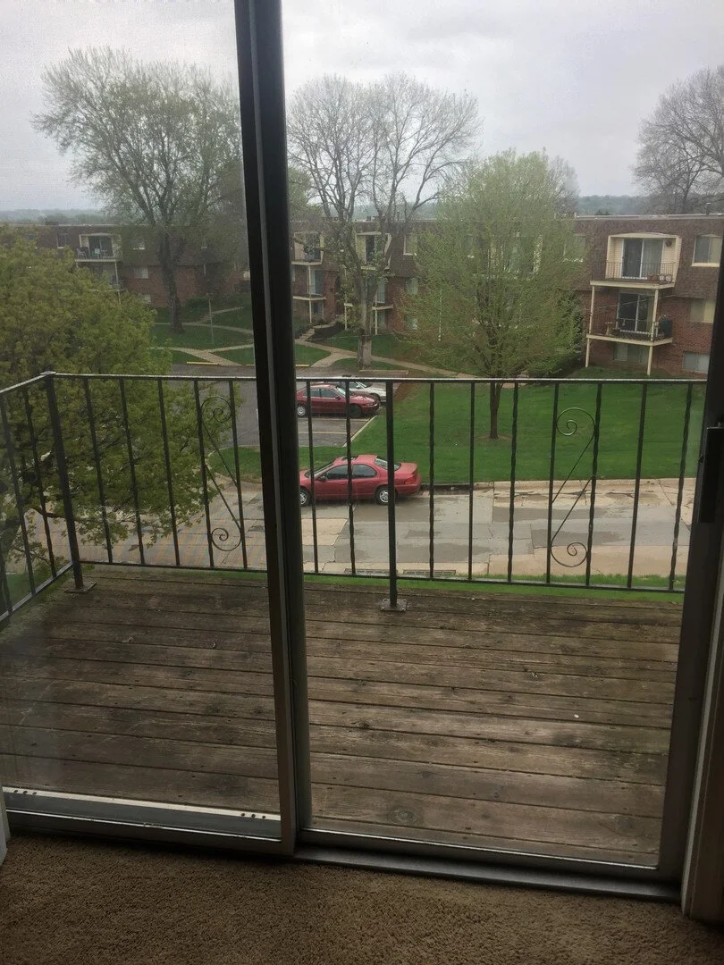 Villas De Amor Aksarben Apartments for Rent — THRIVE STREET LIVING REAL ESTATE APARTMENTS FOR RENT