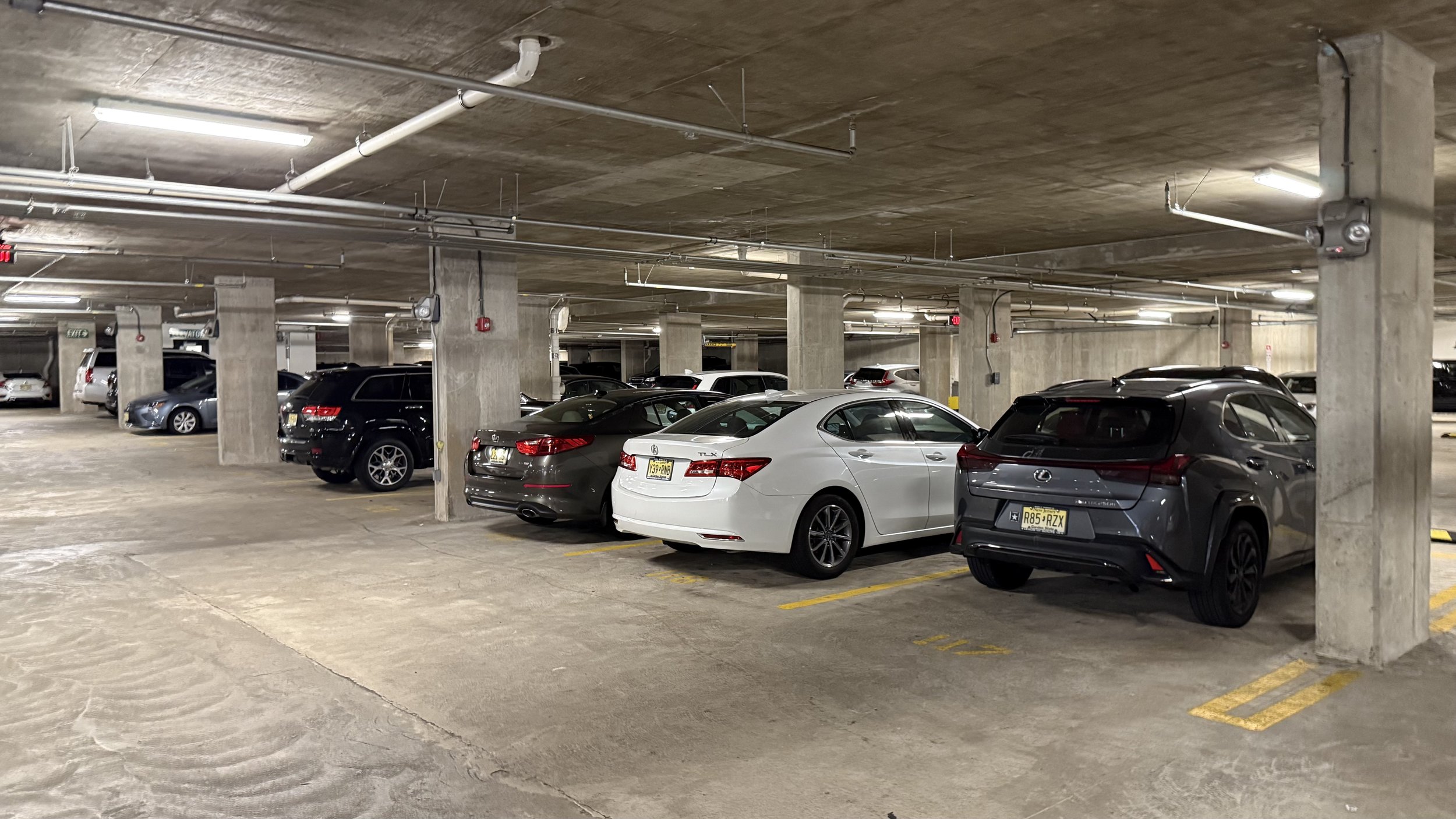 Afeeto-Modera-55-Morristown-NJ-BD-Parking-7.jpeg