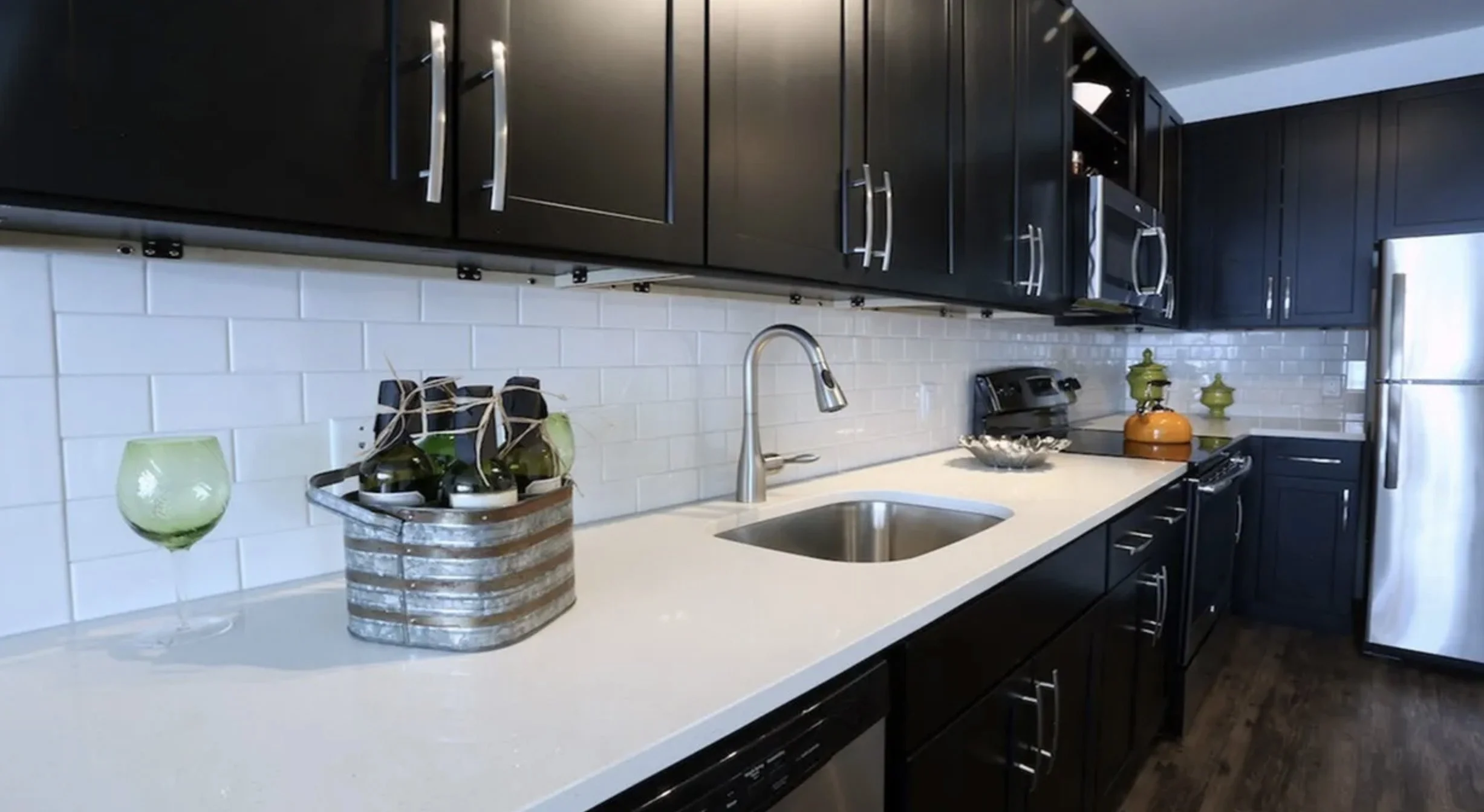 Afeeto-Modera-44-Morristown-NJ-UD-Kitchen-4.jpg