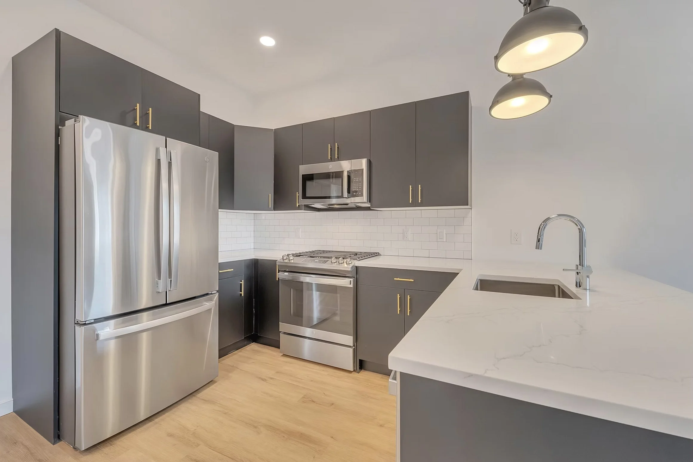 Afeeto-Schuyler-Lofts-Morristown-NJ-UD-Kitchen-1.jpg