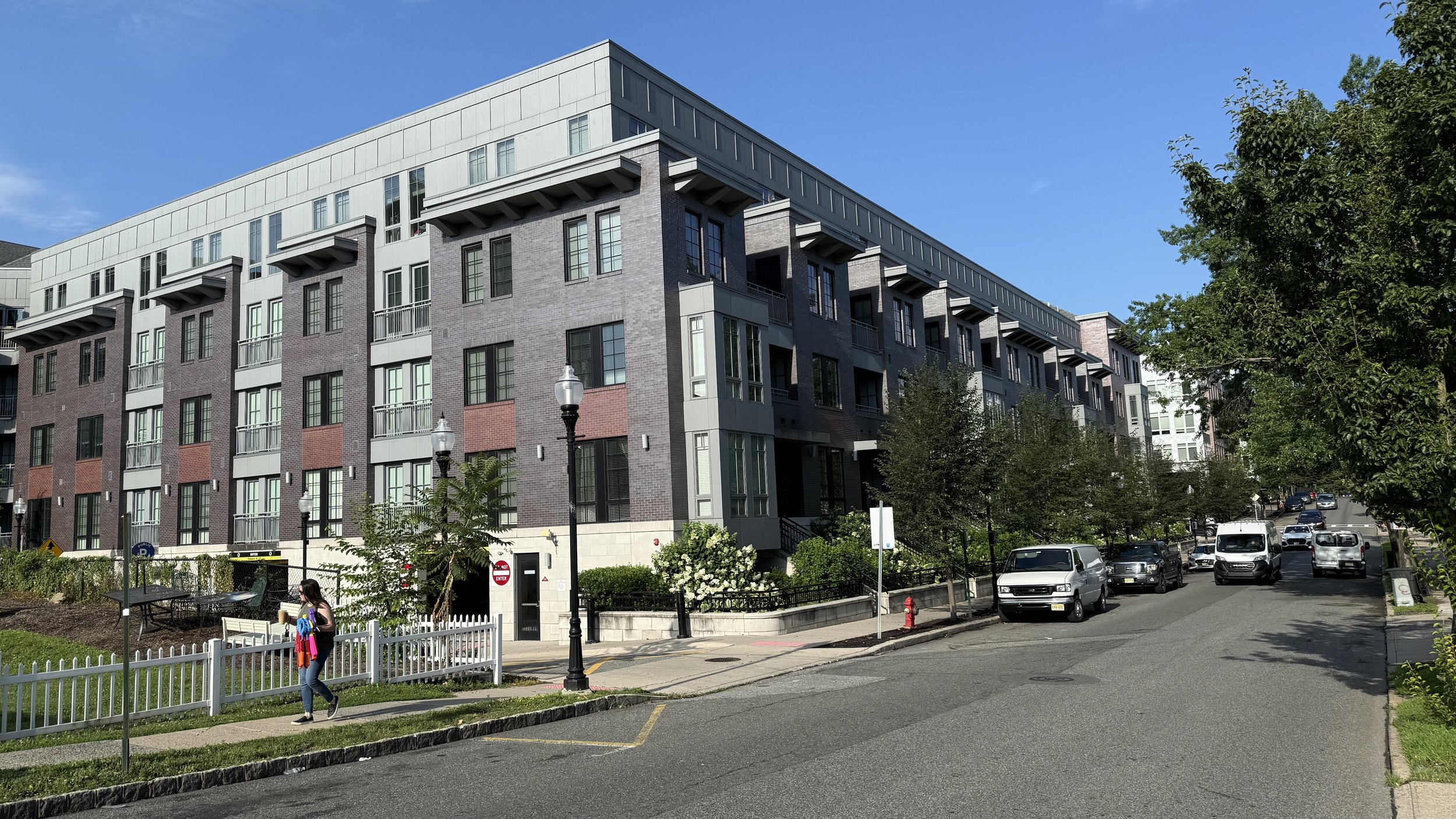 Afeeto-Modera-55-Morristown-NJ-BD-Exterior-9.jpeg