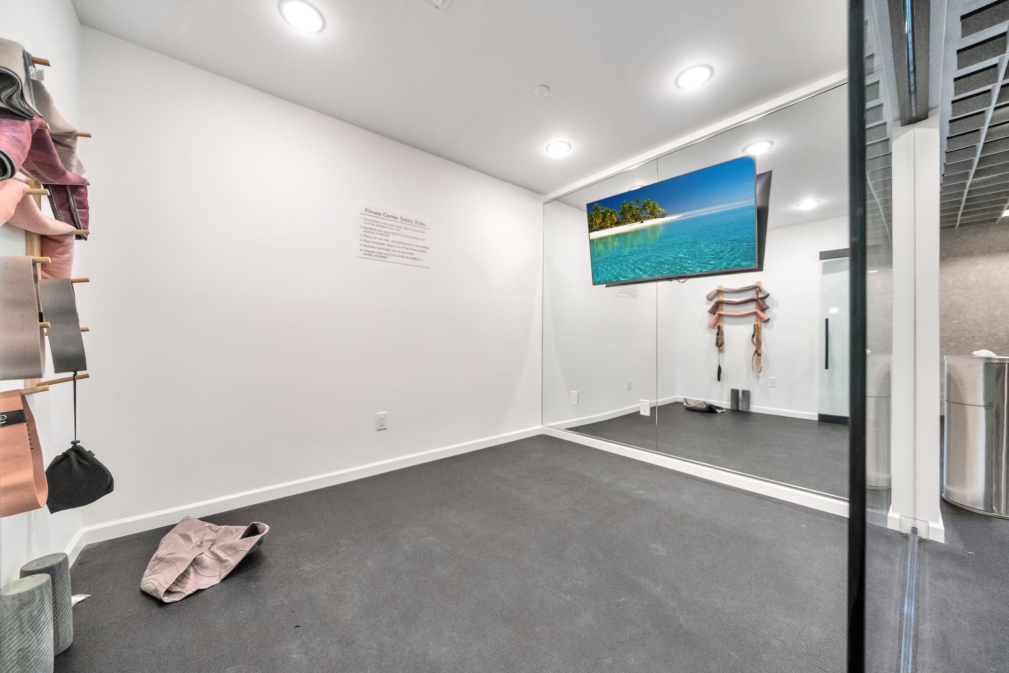 148-web-or-mls-LuxQue-148.jpg