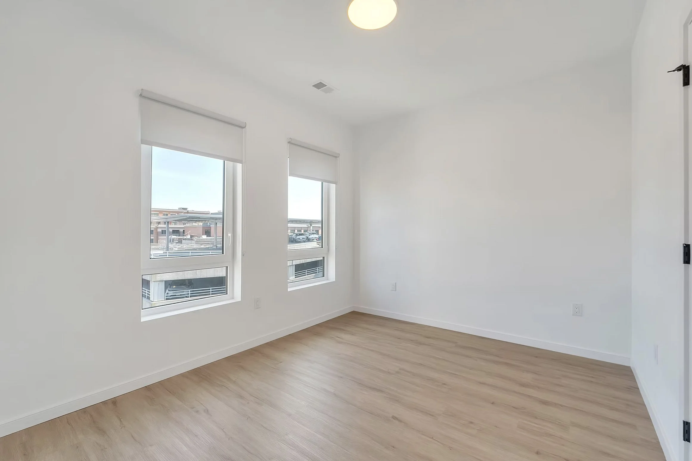 Afeeto-Schuyler-Lofts-Morristown-NJ-UD-Bedroom-2.jpg