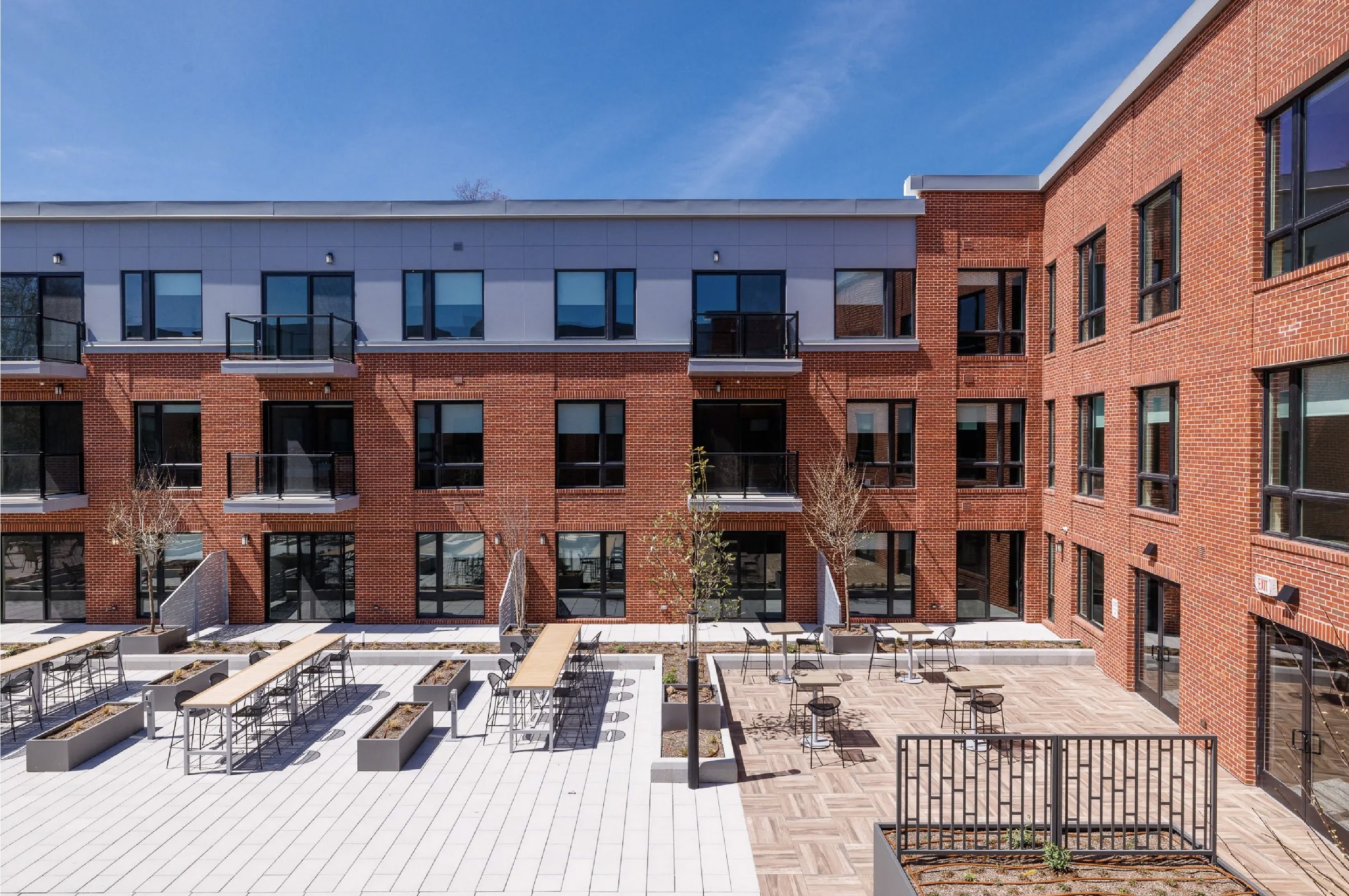 Afeeto-Max-on-Morris-Morristown-NJ-BD-Courtyard-2.jpg