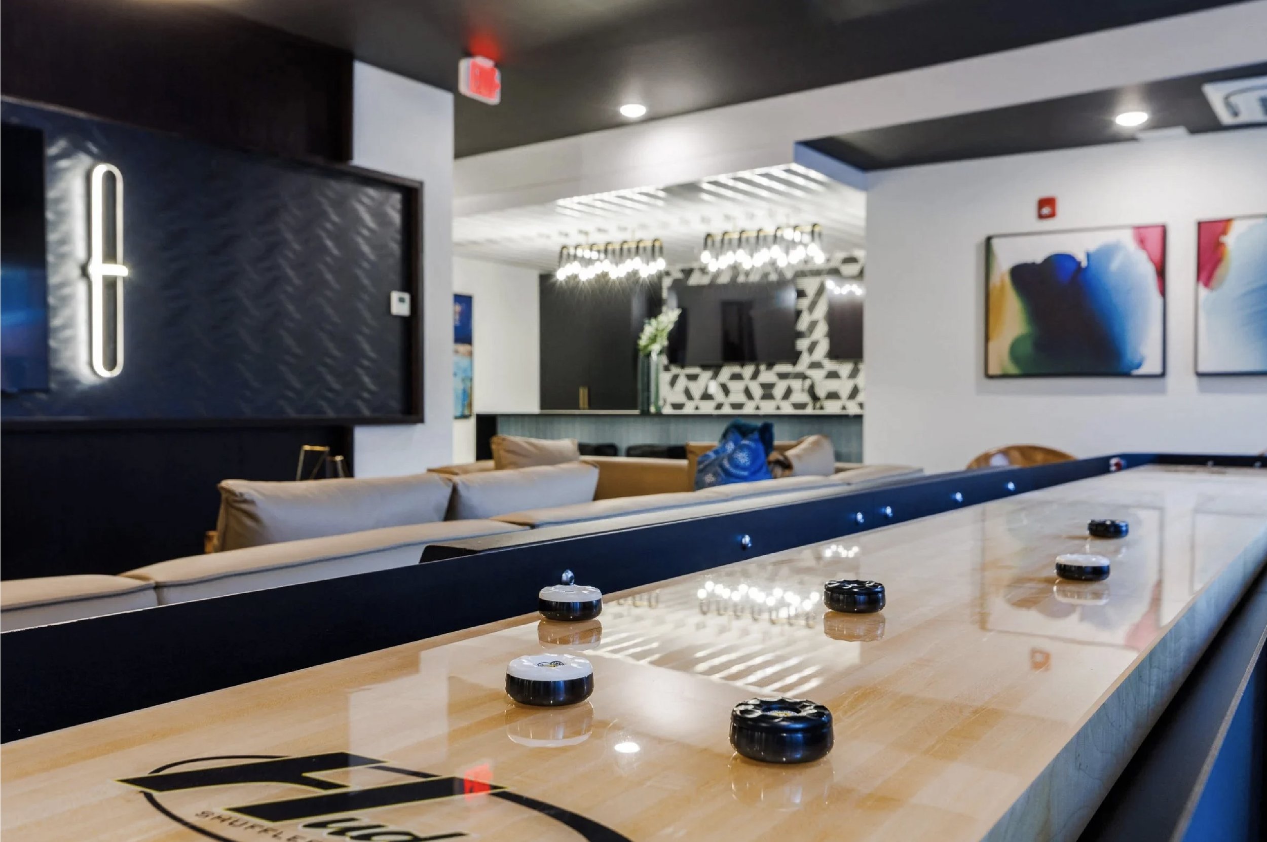 Afeeto-Max-on-Morris-Morristown-NJ-BD-Lounge-2.jpg