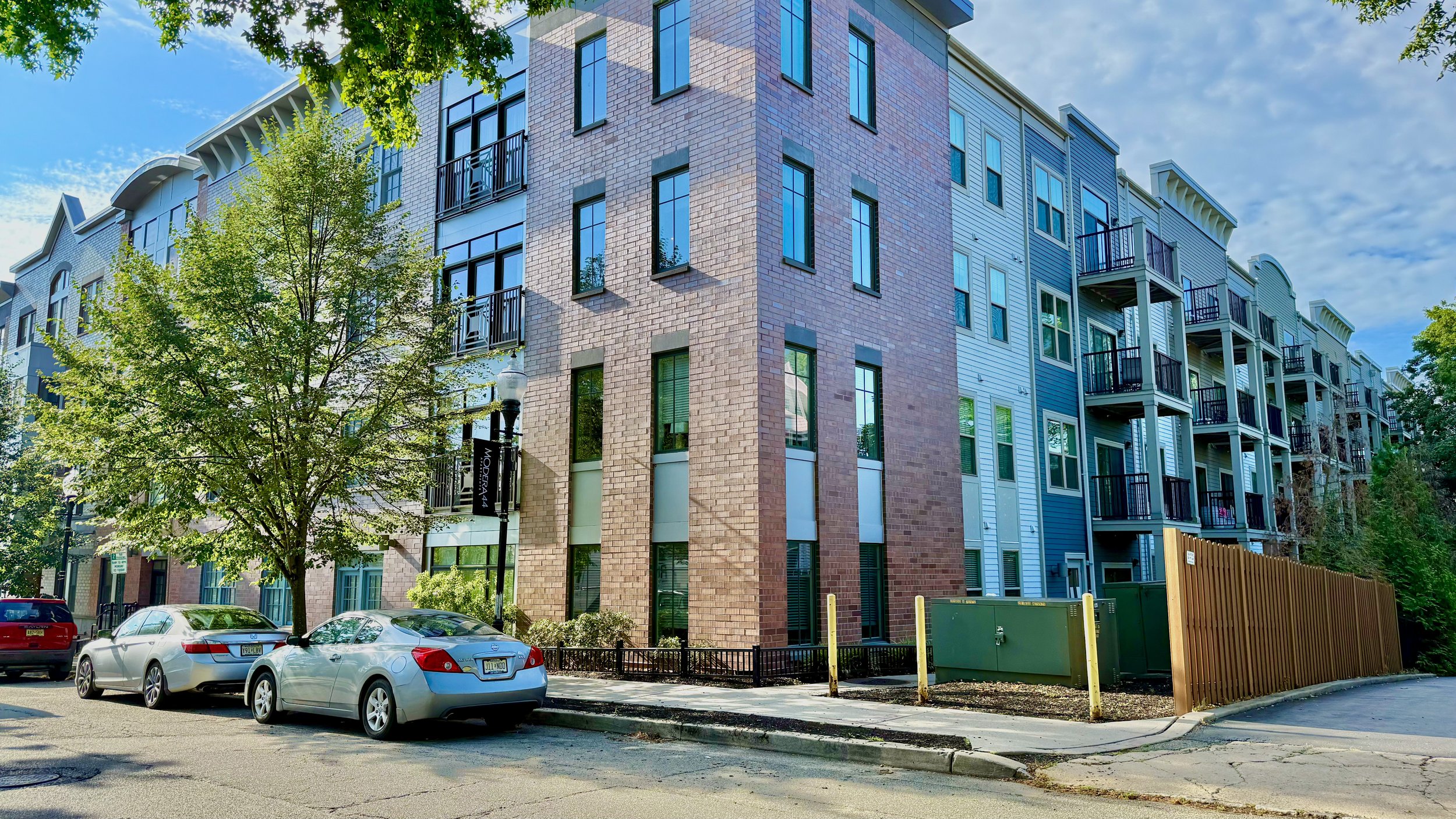 Afeeto-Modera-44-Morristown-NJ-UD-Balcony-1.jpeg