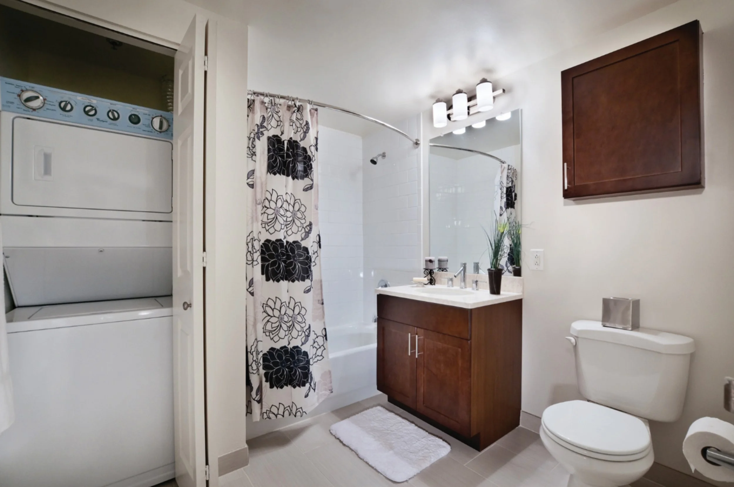 Afeeto-Chancery-Square-Morristown-NJ-Bathroom-1.jpg