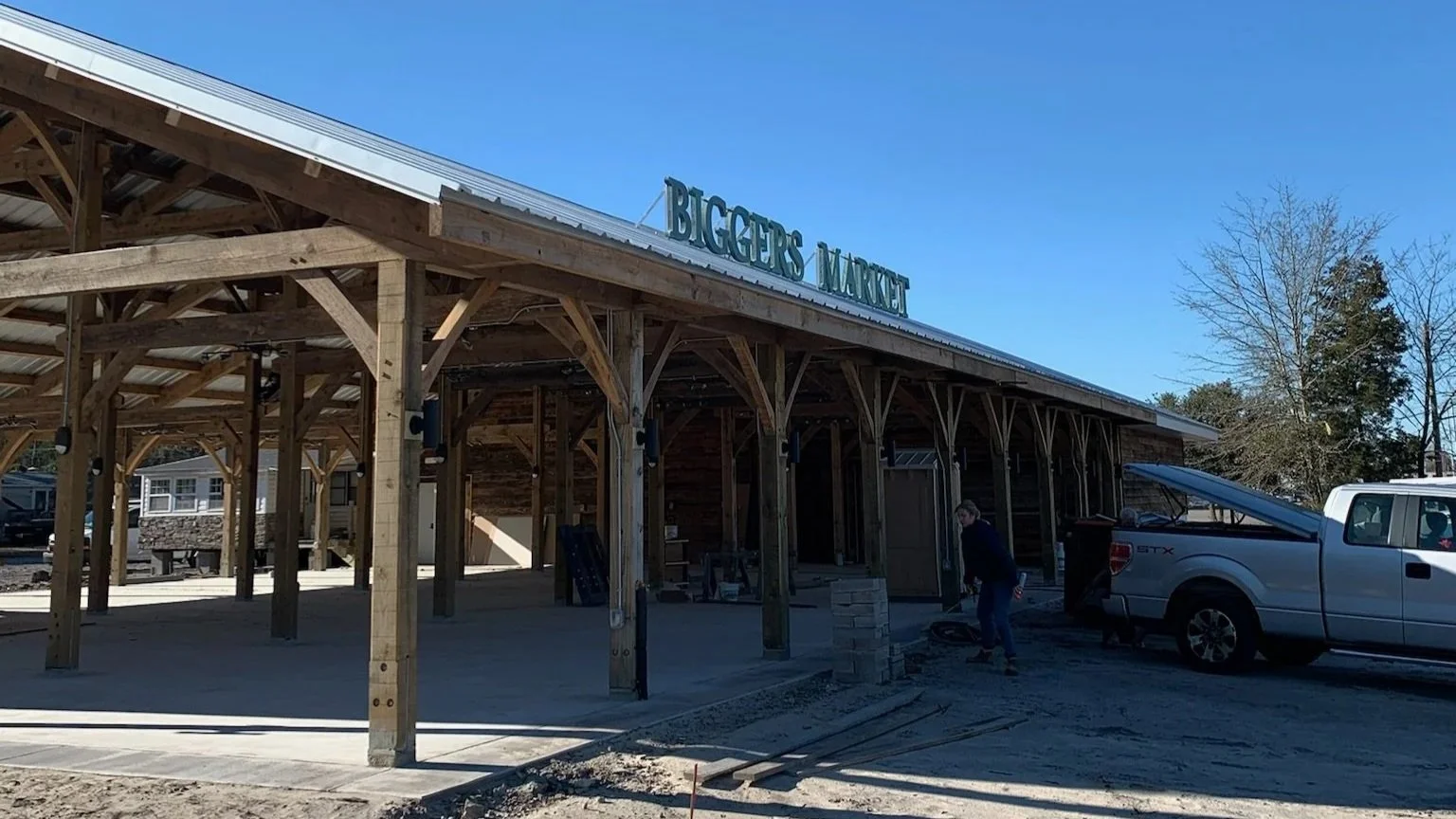 Biggers Market commercial building in Wilmington NC