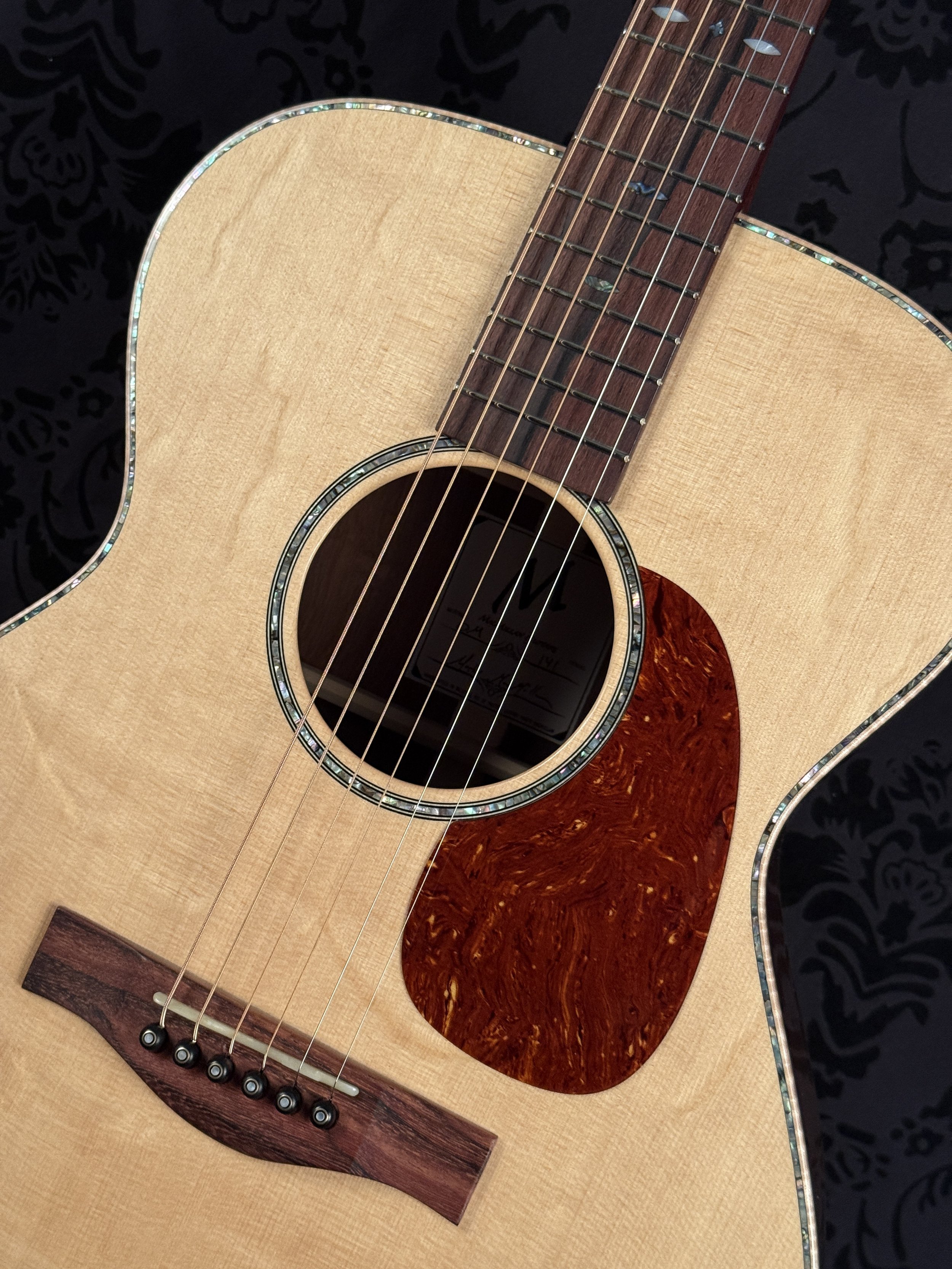 Reserve OM, Bear Claw Sitka Spruce top