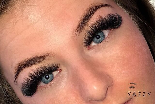 Was so looking forward to be able to be excited for July 4th but lets all stay positive and hope we can open real soon! Positivity is key!! In the mean time take a look at these babiessss🤩🤩🤩 Russian Volume📸🖤
Using @lashesbyindiax_products and @p