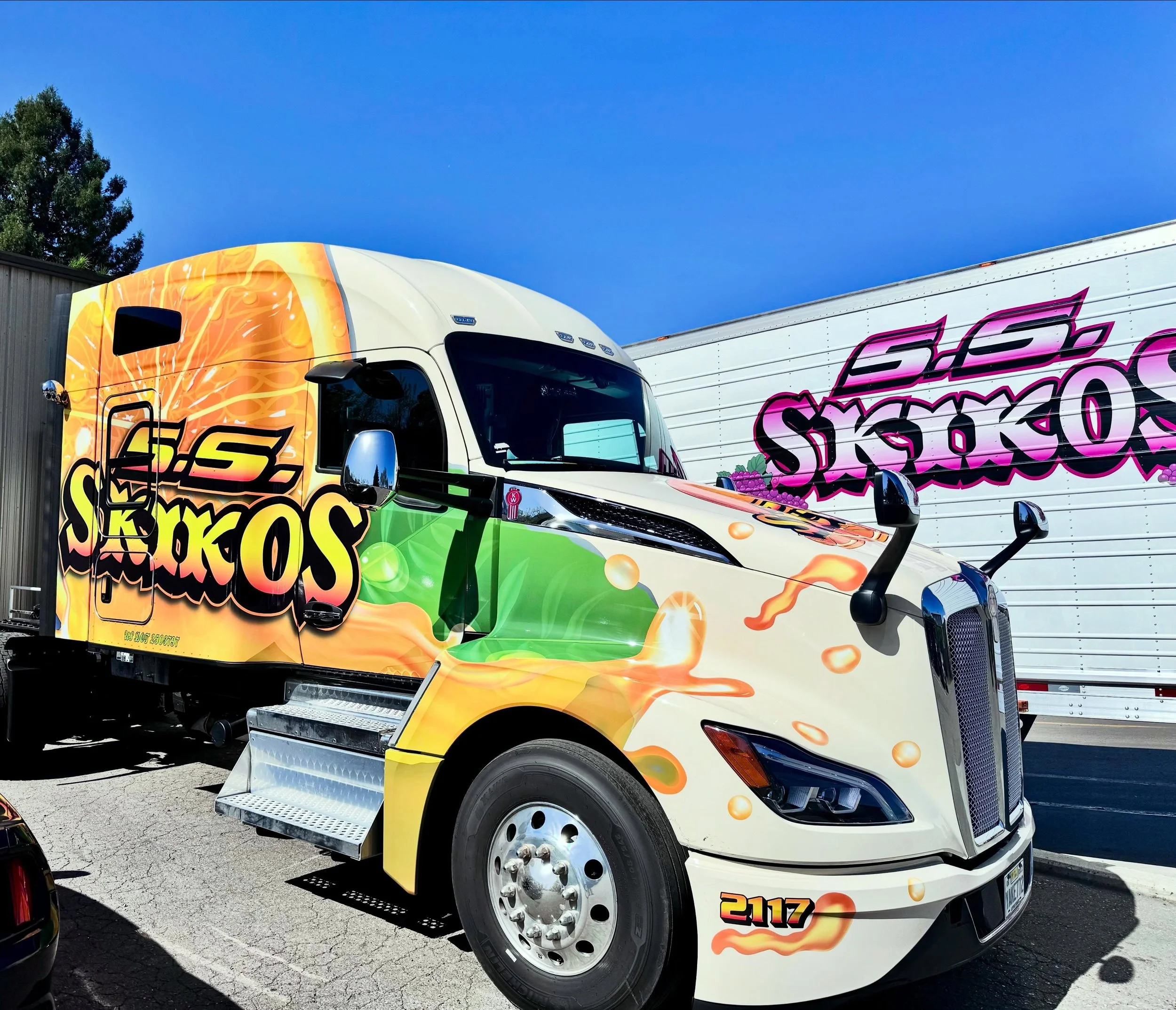 Zest for the road.
#skikostrucking #trucking #diesel #trucks