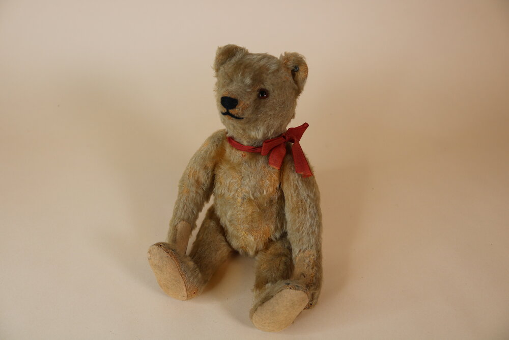 12 Antique Straw Stuffed Steiff Teddy Bear with Button in Ear