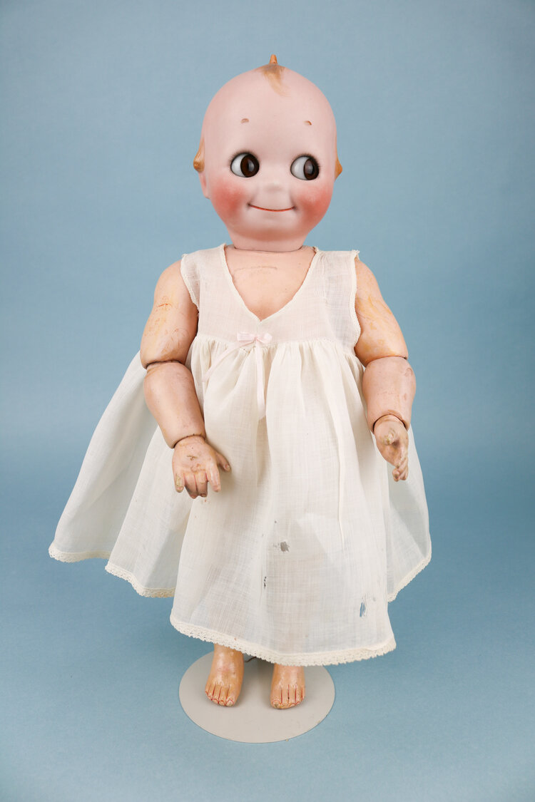 18 Kestner Kewpie Bisque Doll J.D.K. 12 with Antique Trunk and Wardrobe  {Click for TONS of photos!} — Turn of the Century