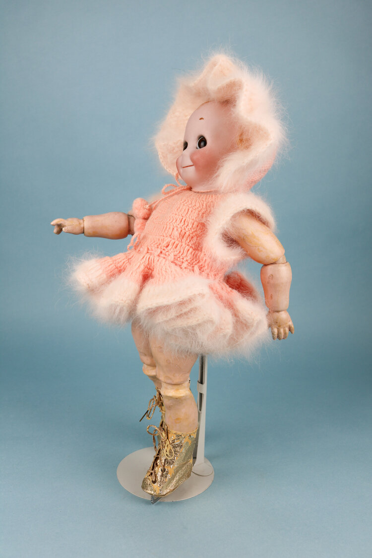 18 Kestner Kewpie Bisque Doll J.D.K. 12 with Antique Trunk and Wardrobe  {Click for TONS of photos!} — Turn of the Century