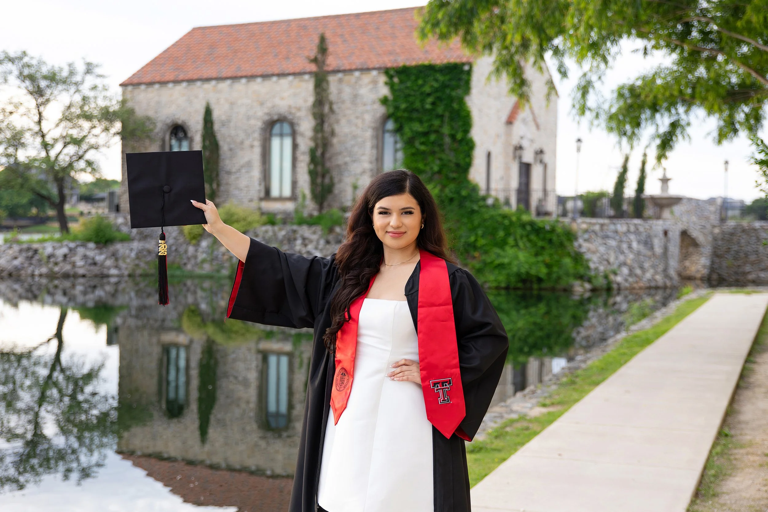 RS_Wendy_TexasTechUniversity_GradSession_DFWPhotographer_TeddyGiles-6.jpg
