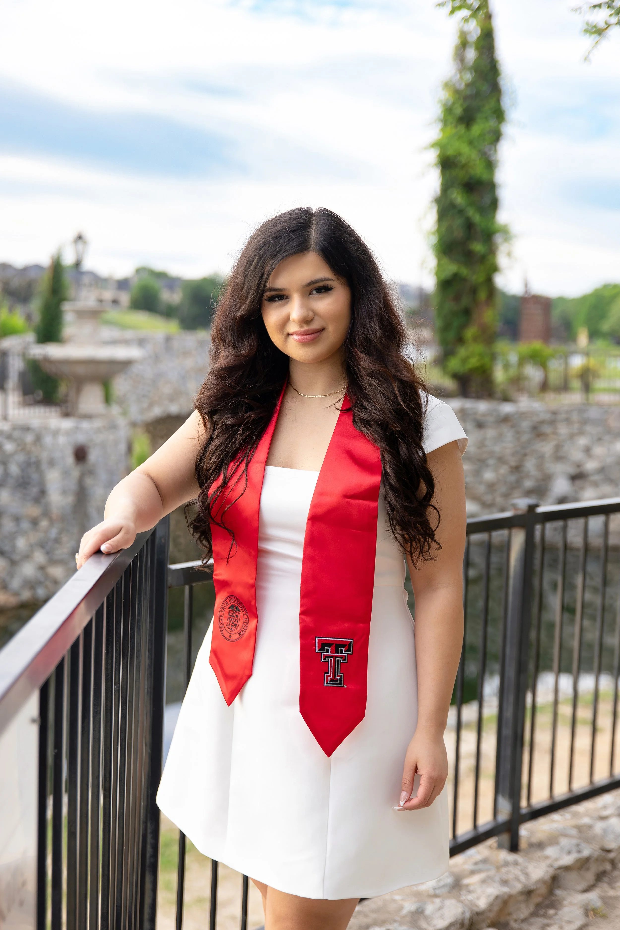 RS_Wendy_TexasTechUniversity_GradSession_DFWPhotographer_TeddyGiles-12.jpg