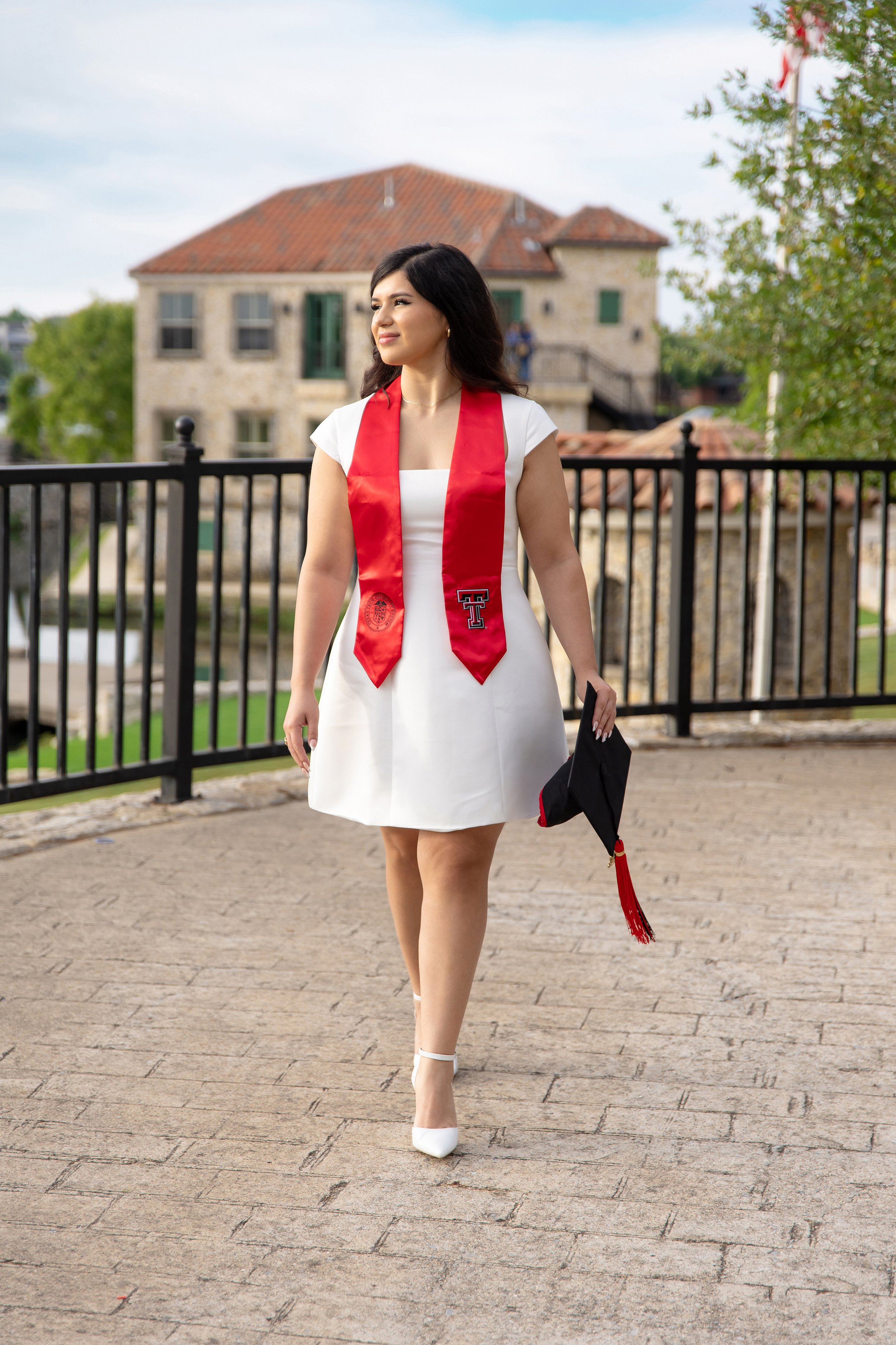 RS_Wendy_TexasTechUniversity_GradSession_DFWPhotographer_TeddyGiles-34.jpg