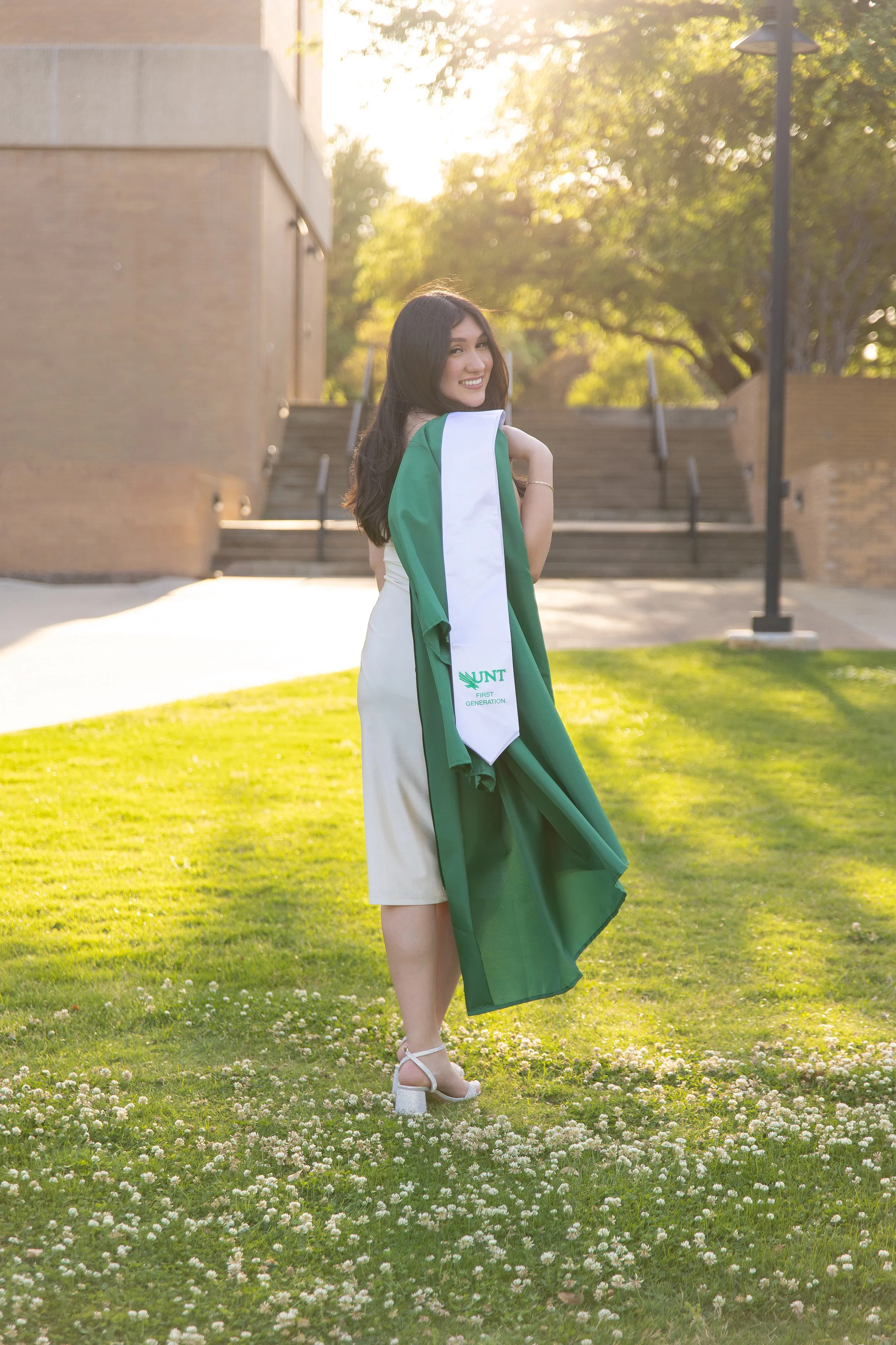RS_Thania_UNT_GradSession_DFWPhotographer_TeddyGiles-13.jpg