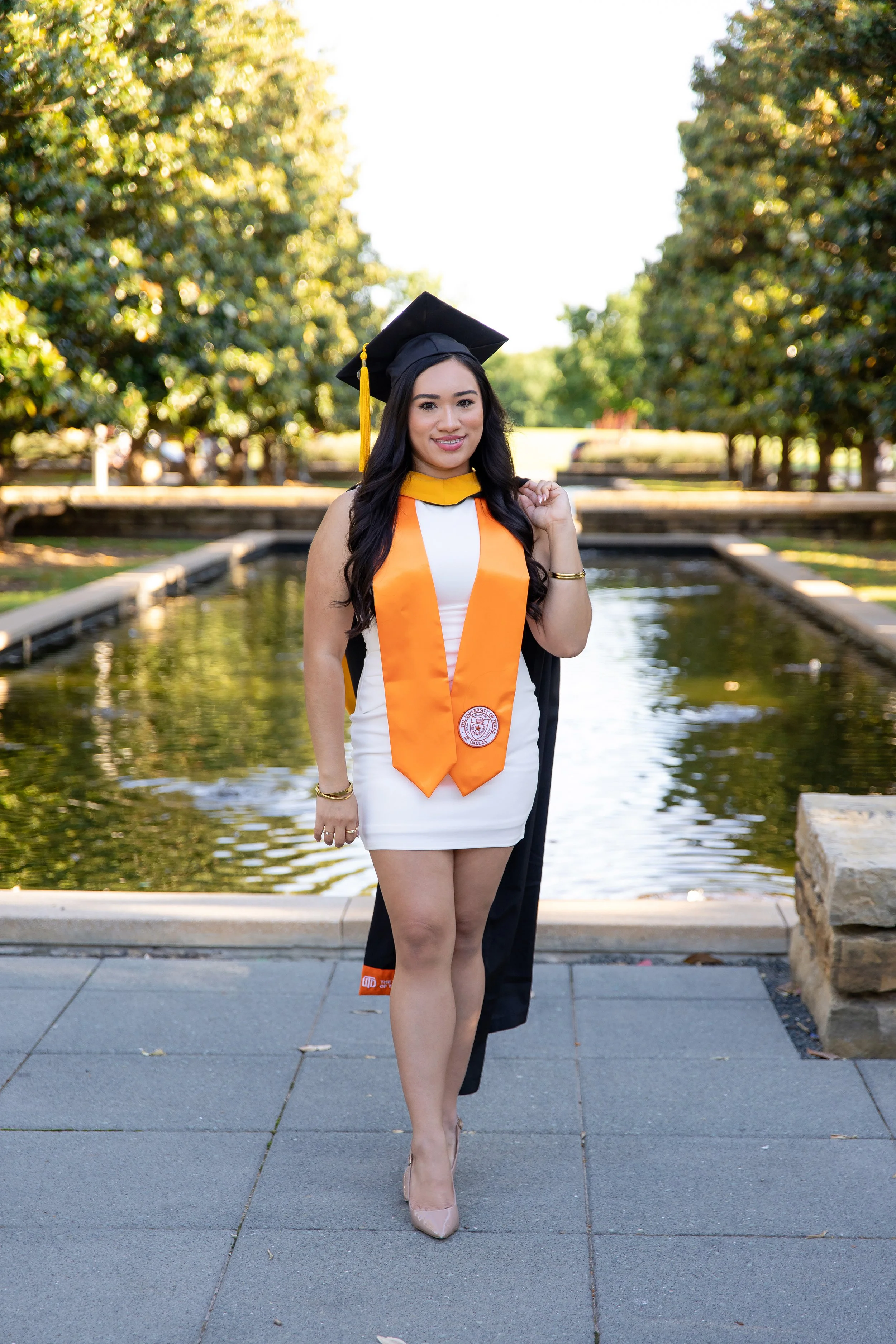 RS_Jasmyn_UTD-GradSession_DFWPhotographer_TeddyGiles-11.jpg