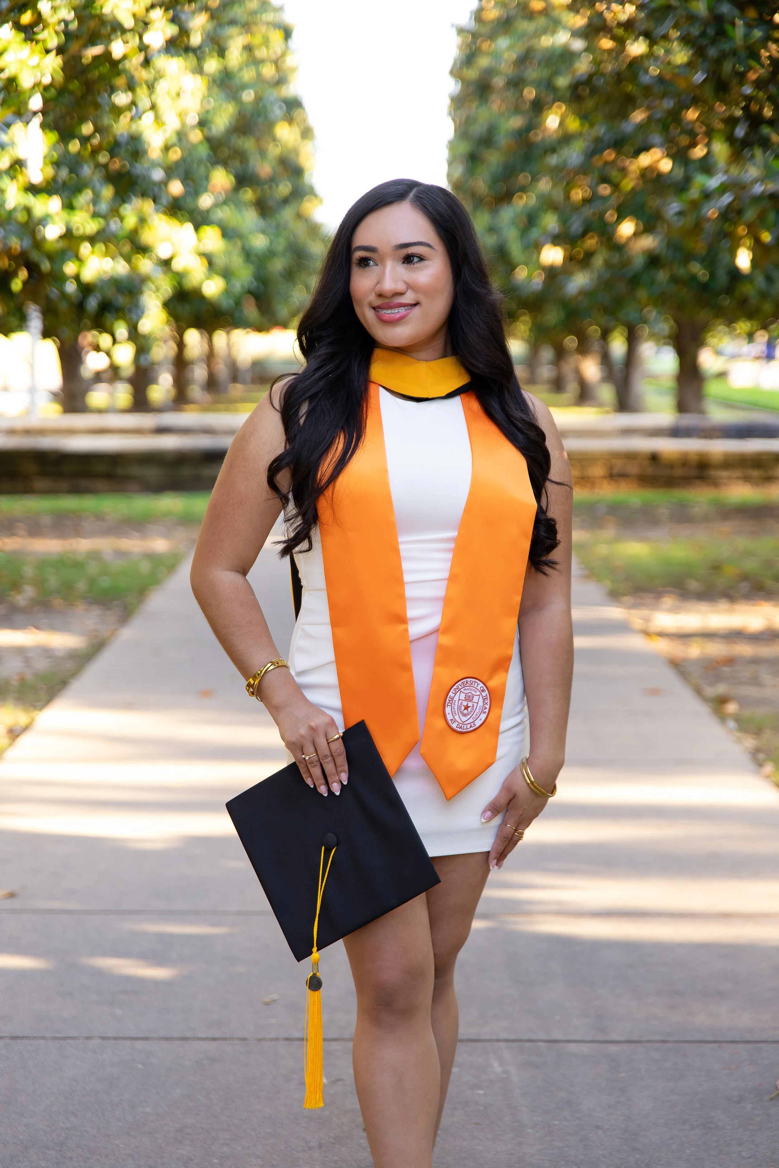 RS_Jasmyn_UTD-GradSession_DFWPhotographer_TeddyGiles-16.jpg