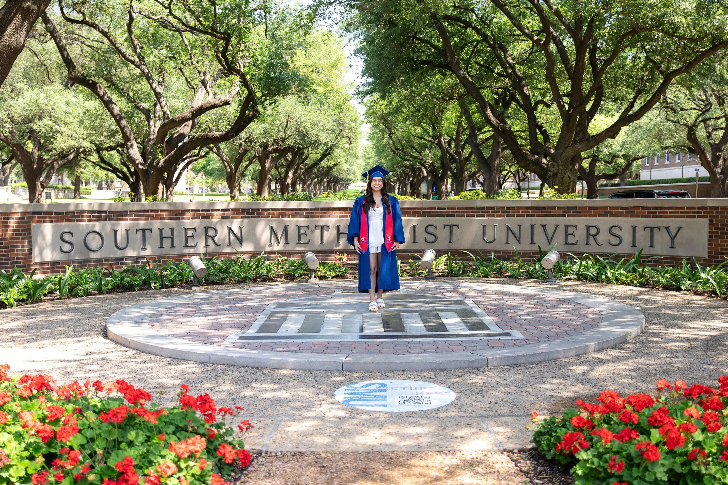 RS_Patricia_SMU_GradSession_DFWPhotographer_TeddyGiles-11.jpg