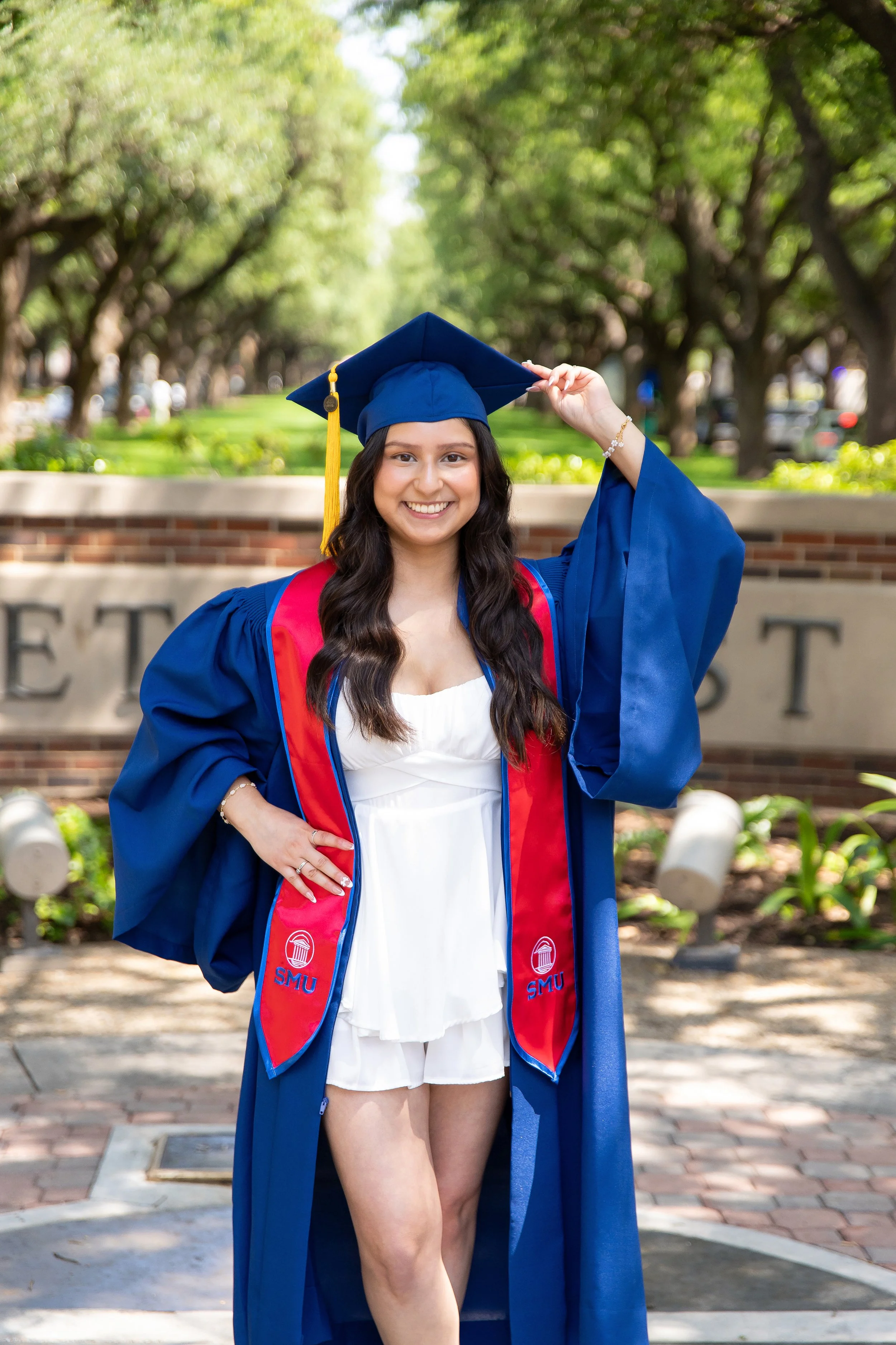 RS_Patricia_SMU_GradSession_DFWPhotographer_TeddyGiles-13.jpg