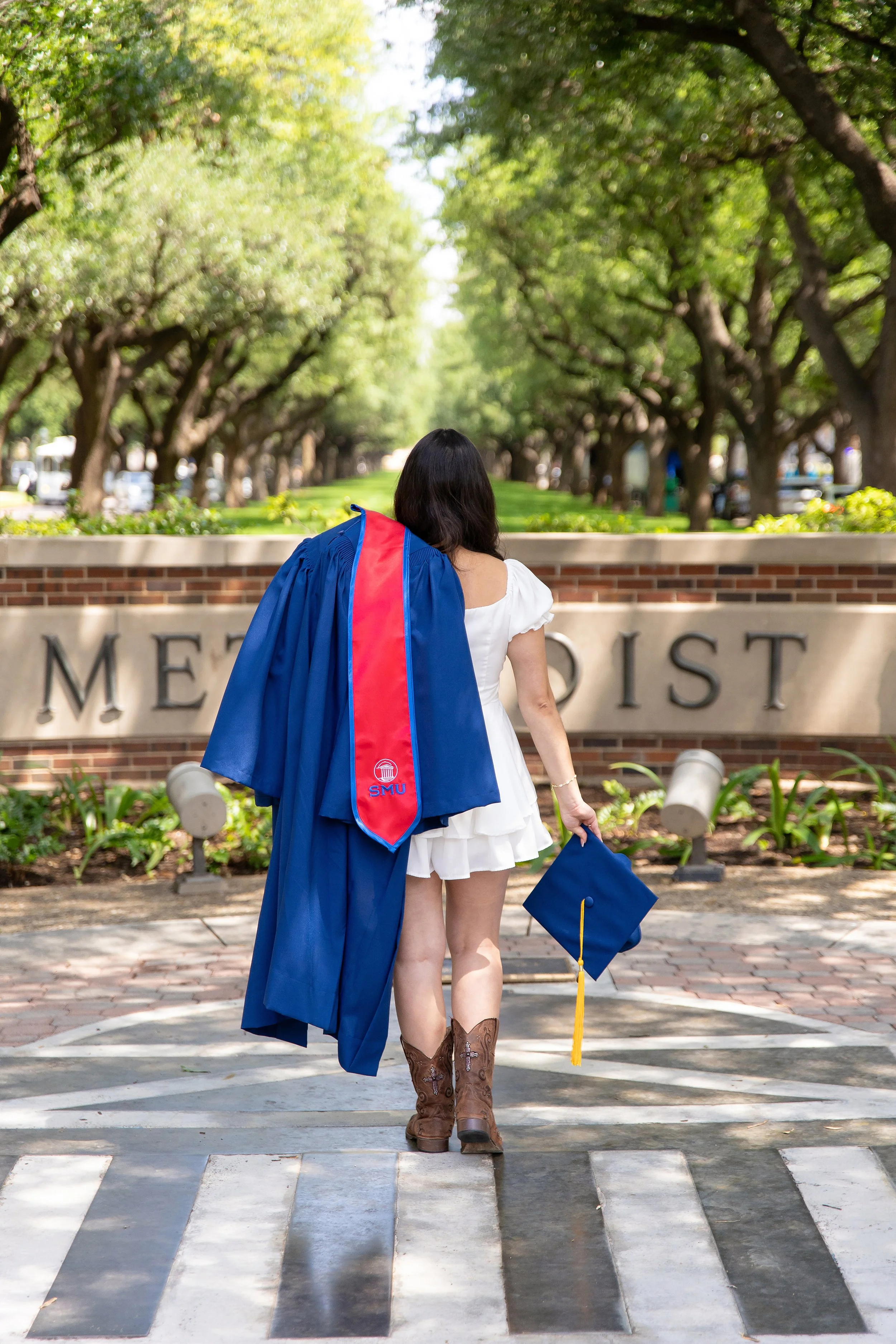 RS_Patricia_SMU_GradSession_DFWPhotographer_TeddyGiles-32.jpg