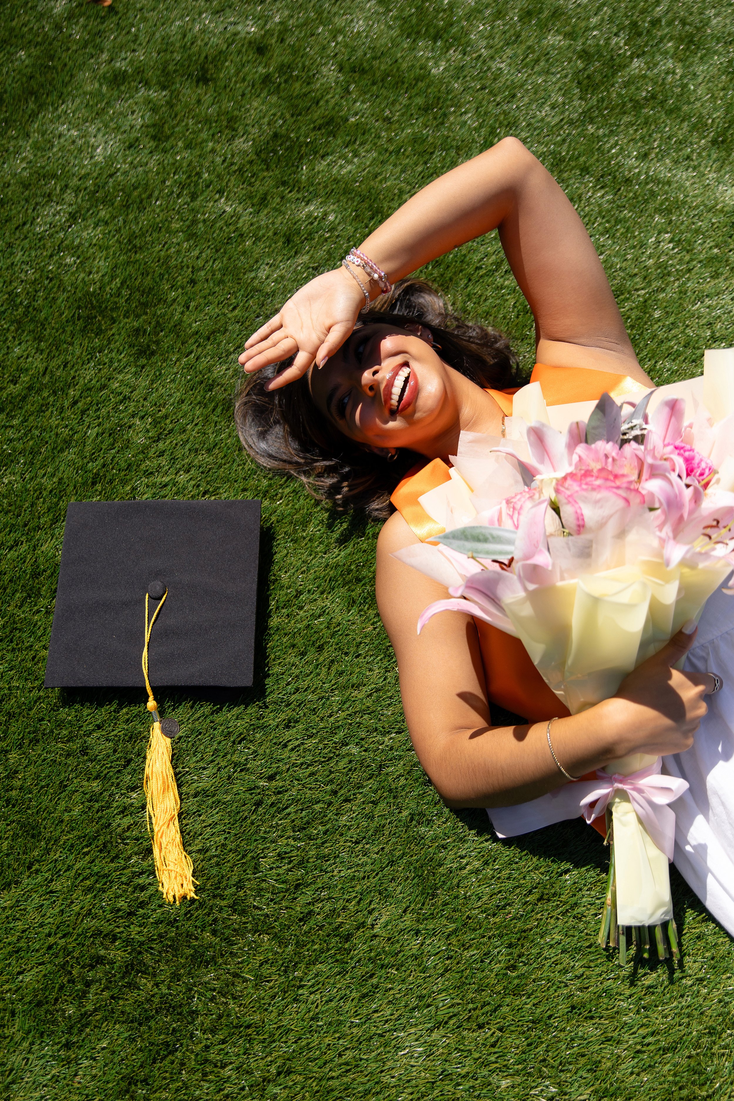 RS_Laura_UTD_GradSession_DFWPhotographer_TeddyGiles-22.jpg