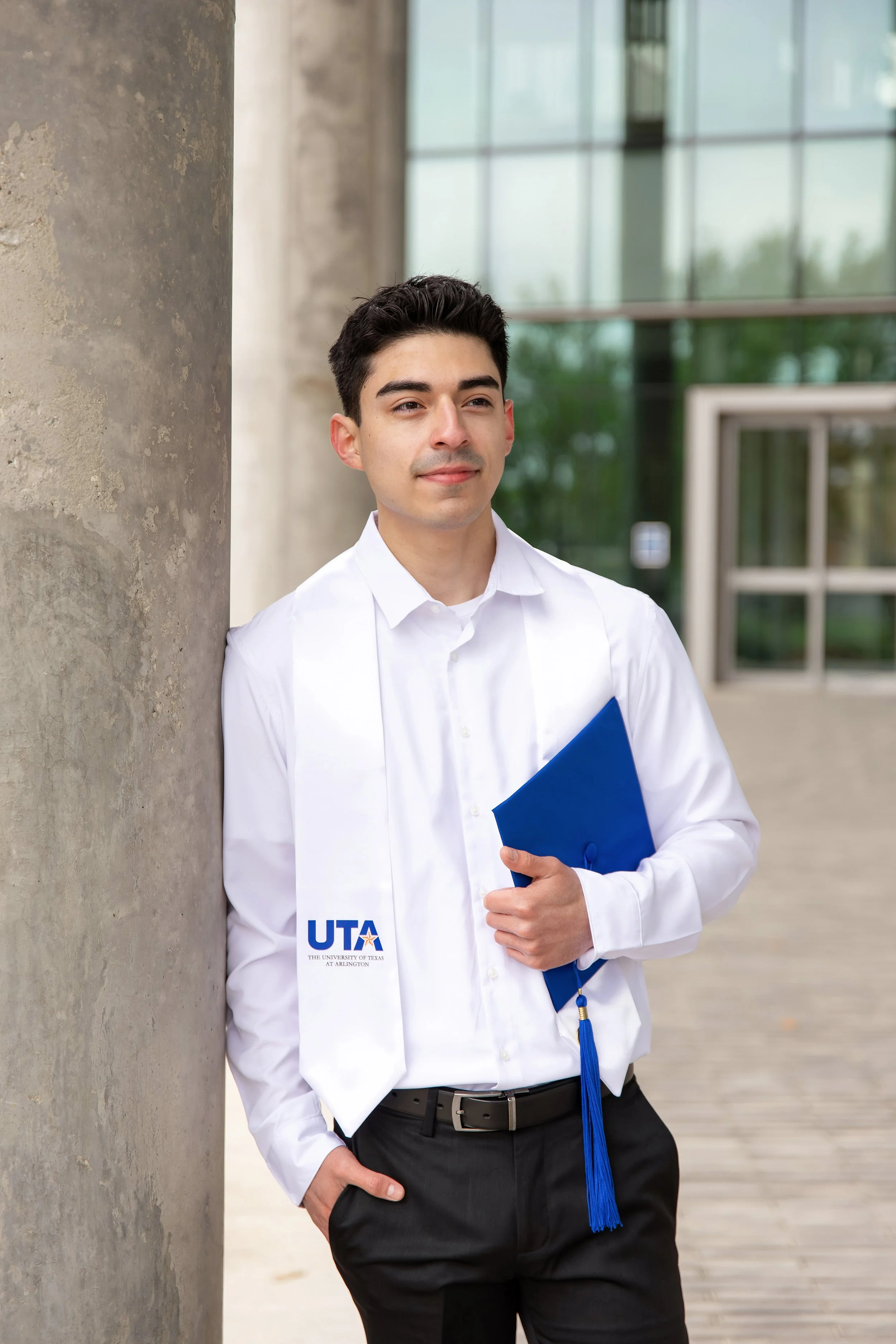 RS_YK_UTA_GradSession_DFWPhotographer_TeddyGiles-15.jpg
