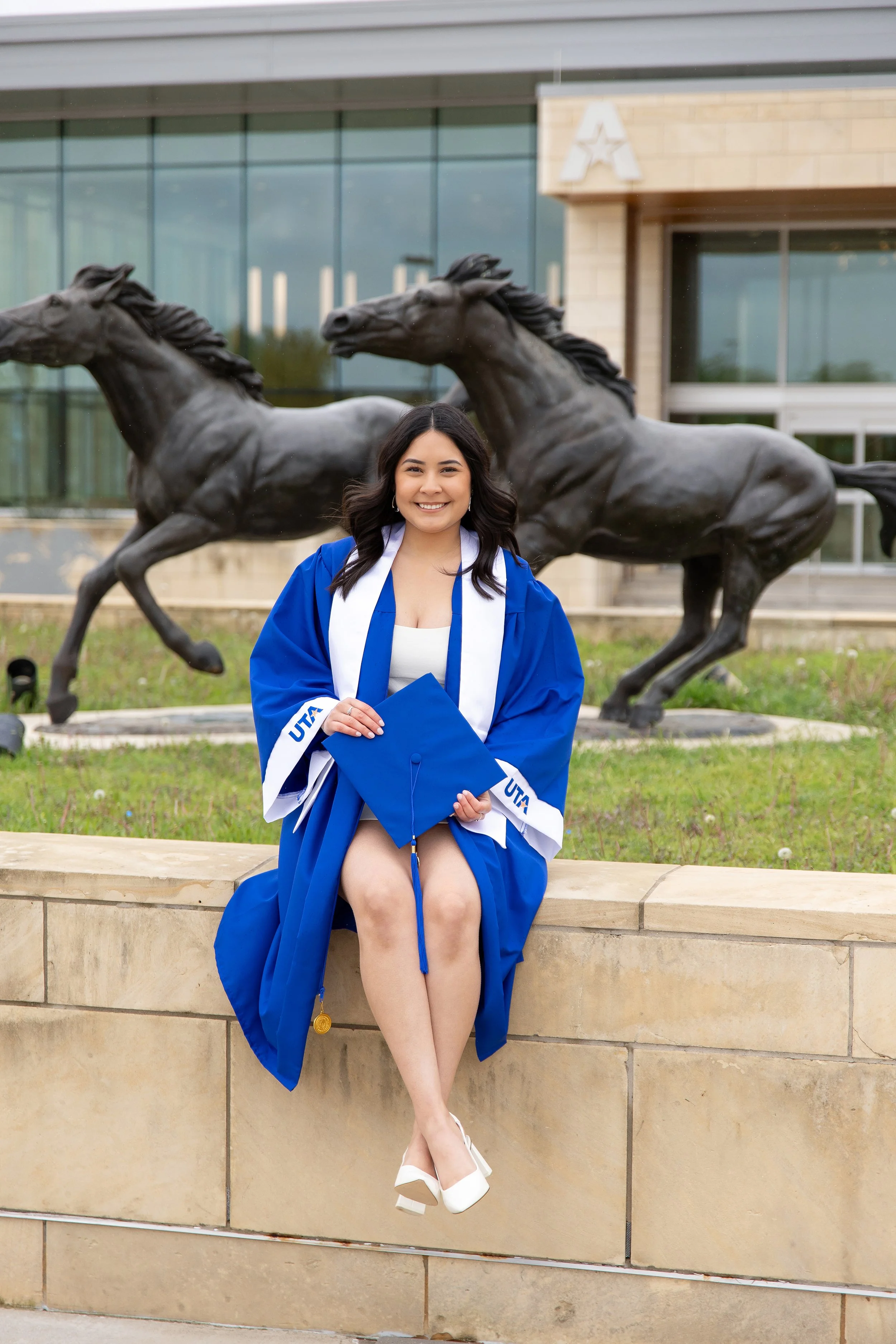 RS_YK_UTA_GradSession_DFWPhotographer_TeddyGiles61.jpg