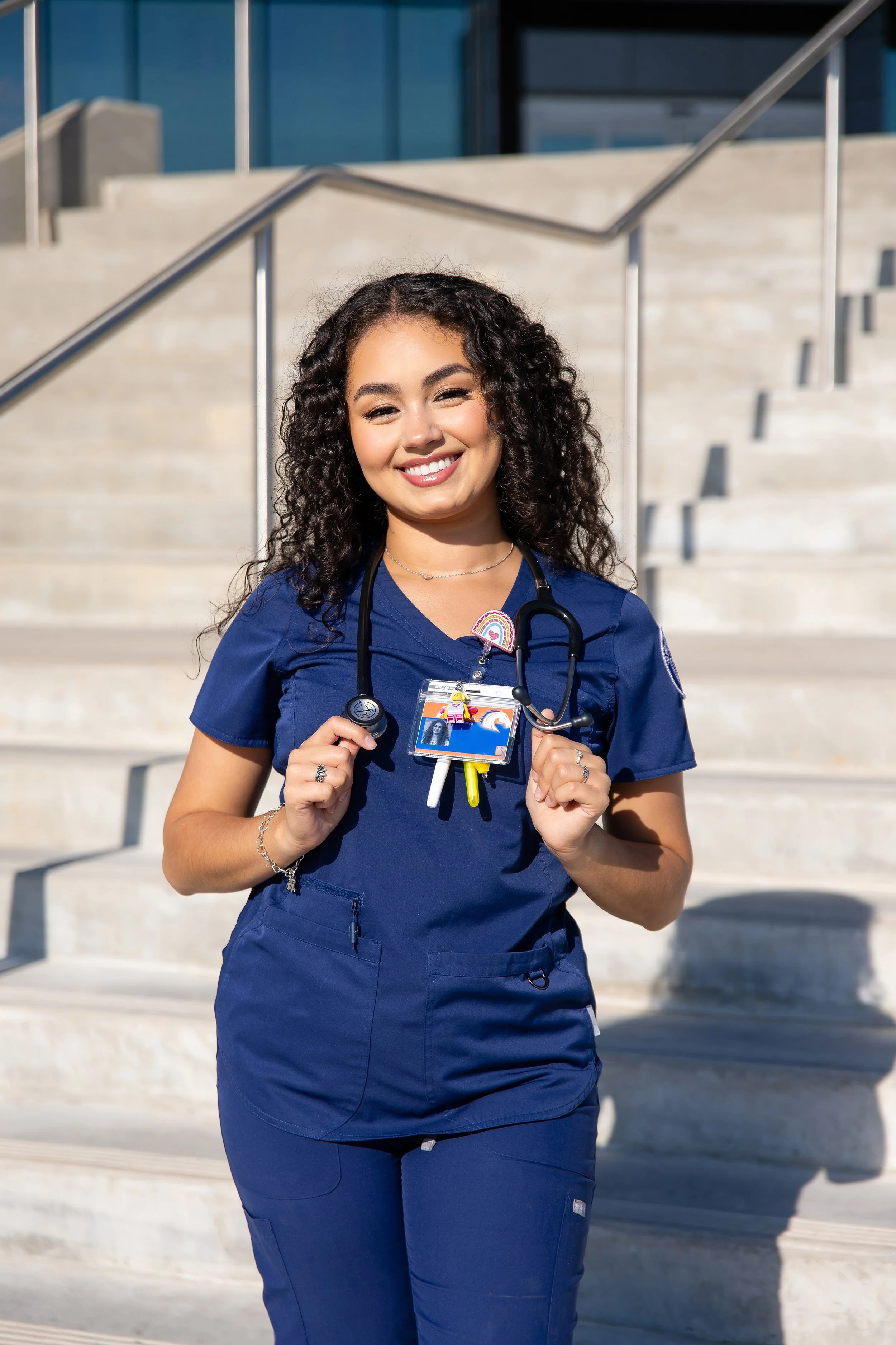 RS_Isa_UTA_GradSession_DFWPhotographer_TeddyGiles-8.jpg