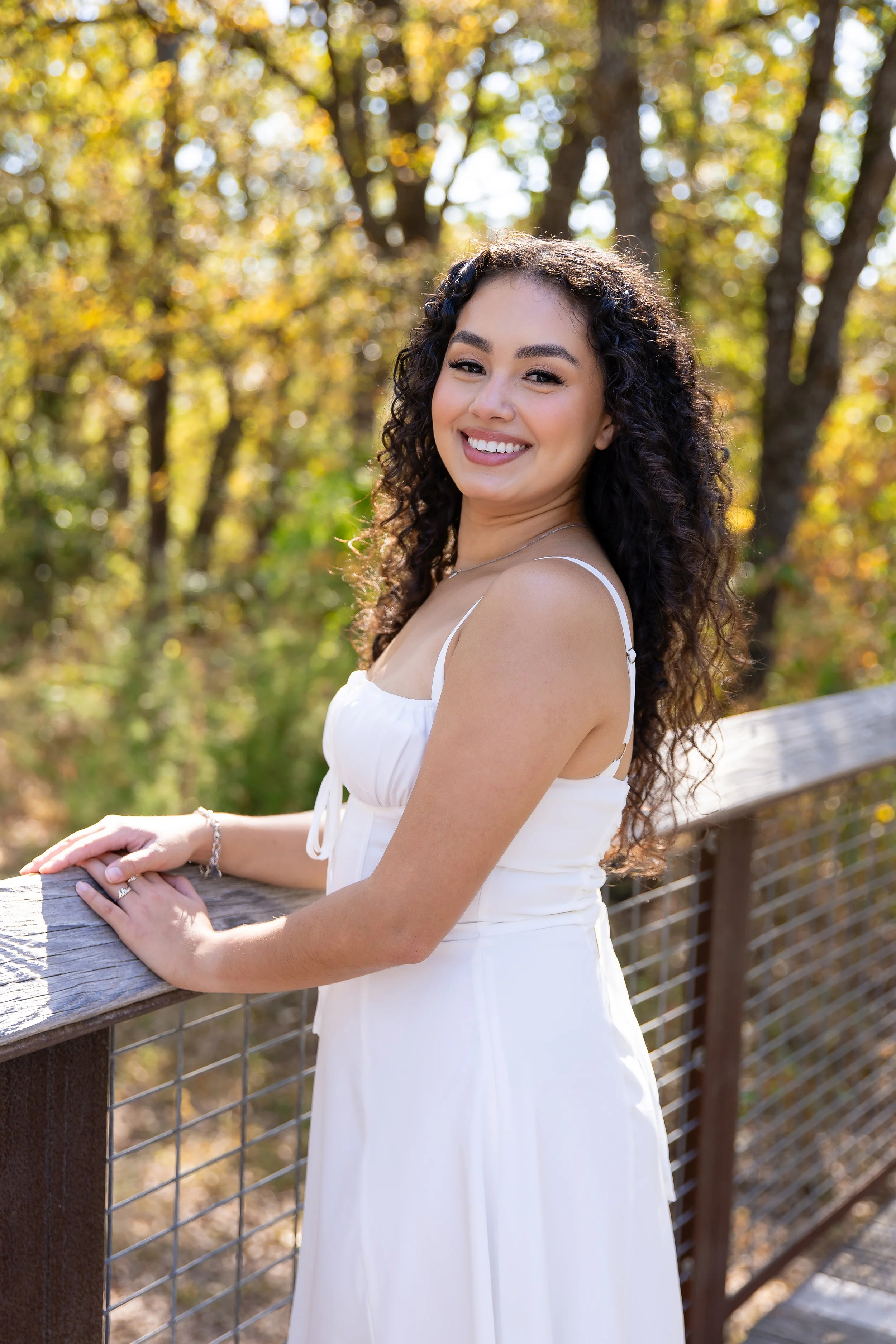 RS_Isa_UTA_GradSession_DFWPhotographer_TeddyGiles-32.jpg