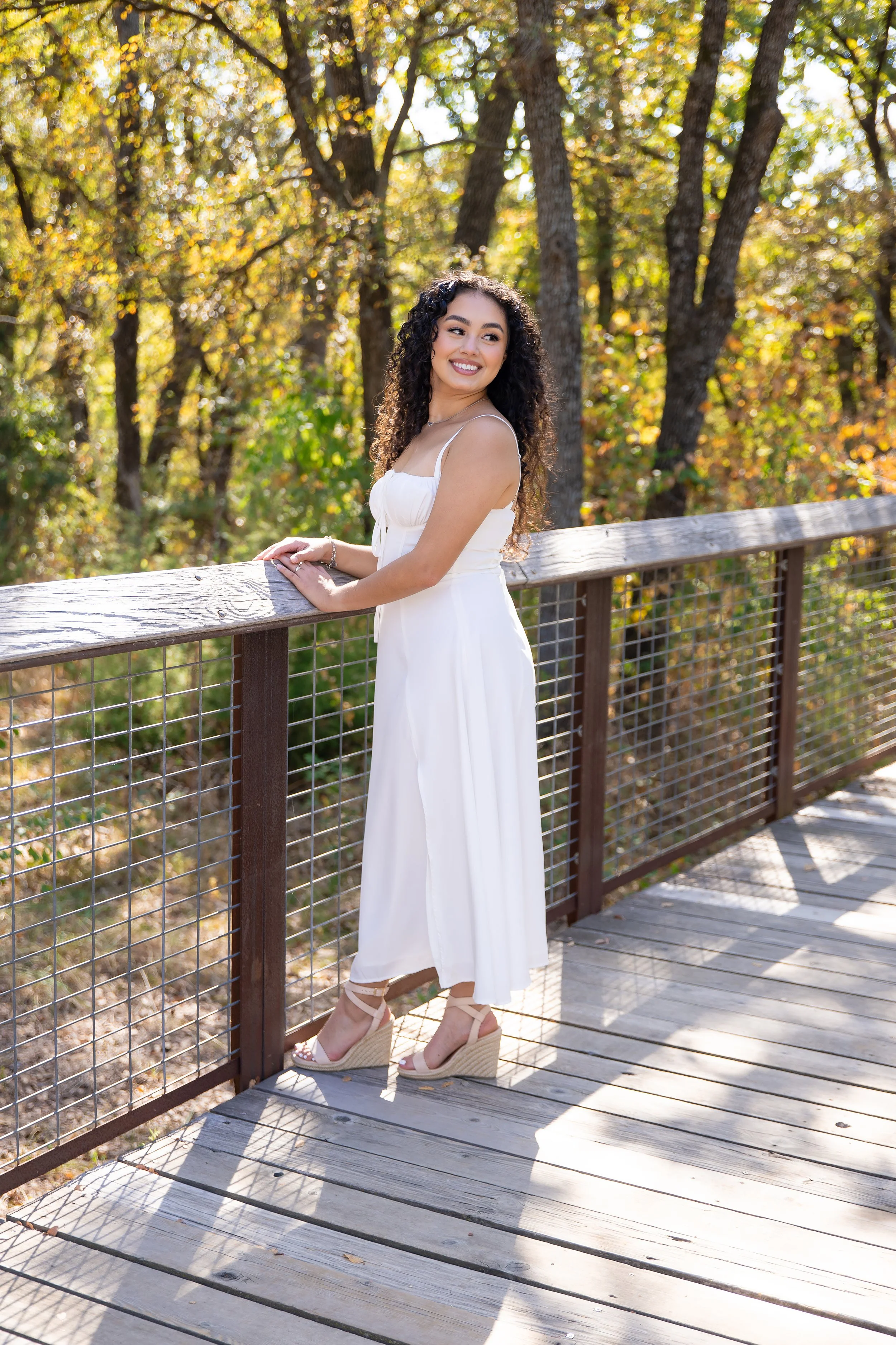 RS_Isa_UTA_GradSession_DFWPhotographer_TeddyGiles-31.jpg