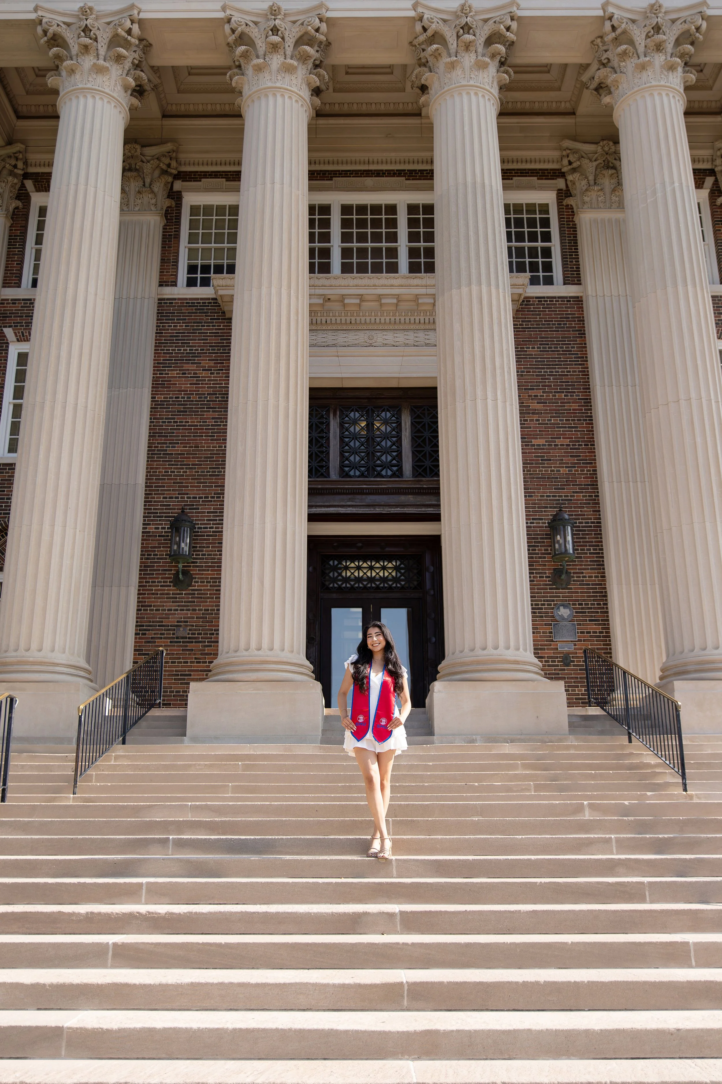 RS_Mireya_SMU_GradSession_DFWPhotographer_TeddyGiles-15.jpg