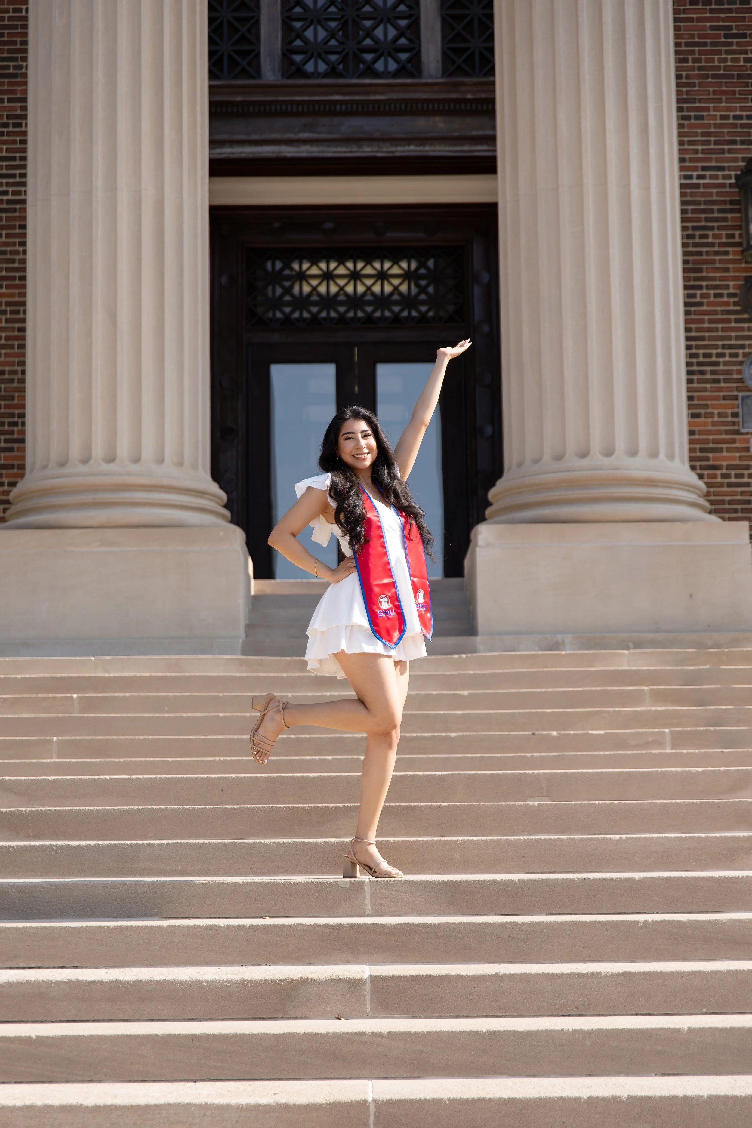 RS_Mireya_SMU_GradSession_DFWPhotographer_TeddyGiles-17.jpg