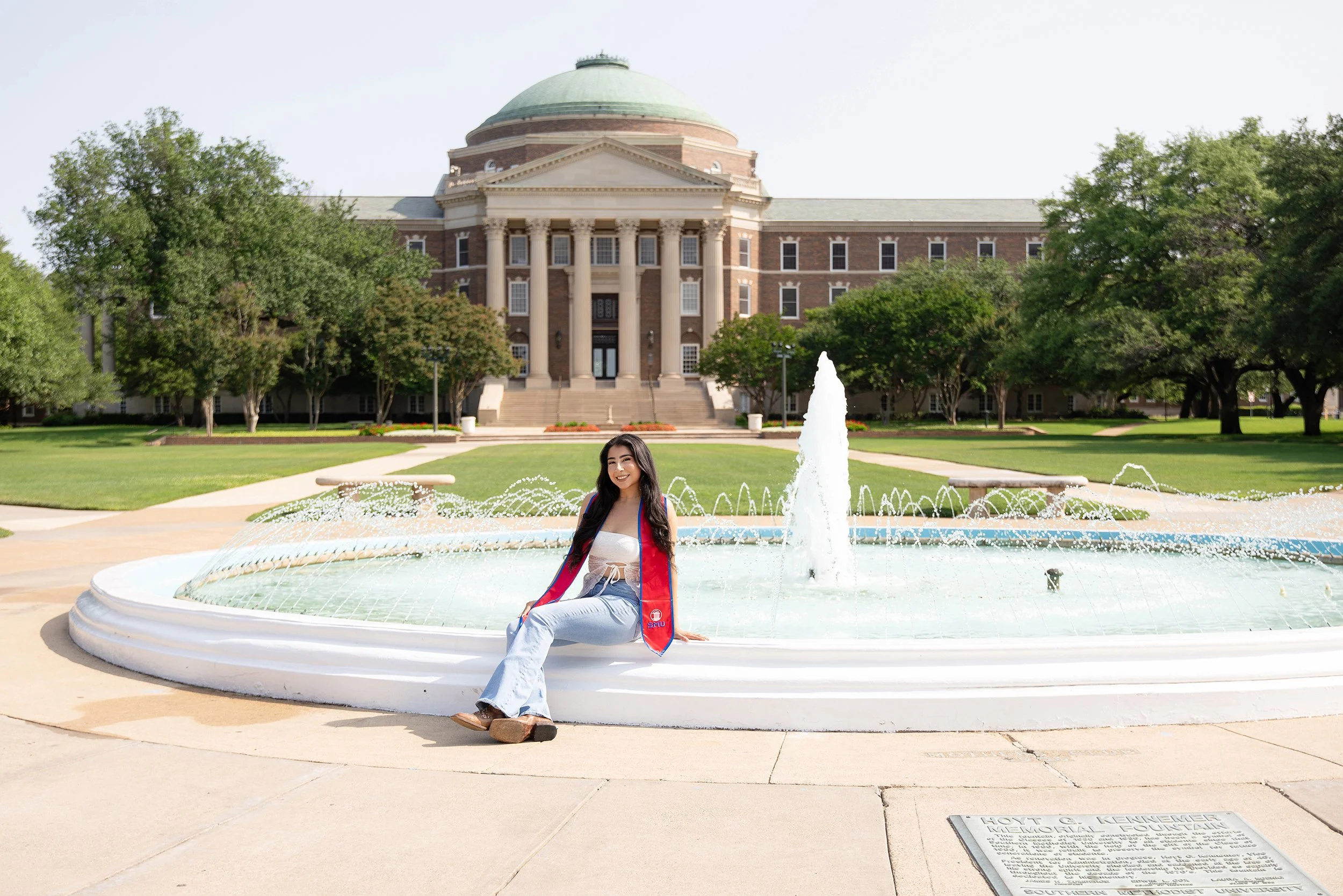 RS_Mireya_SMU_GradSession_DFWPhotographer_TeddyGiles-27.jpg