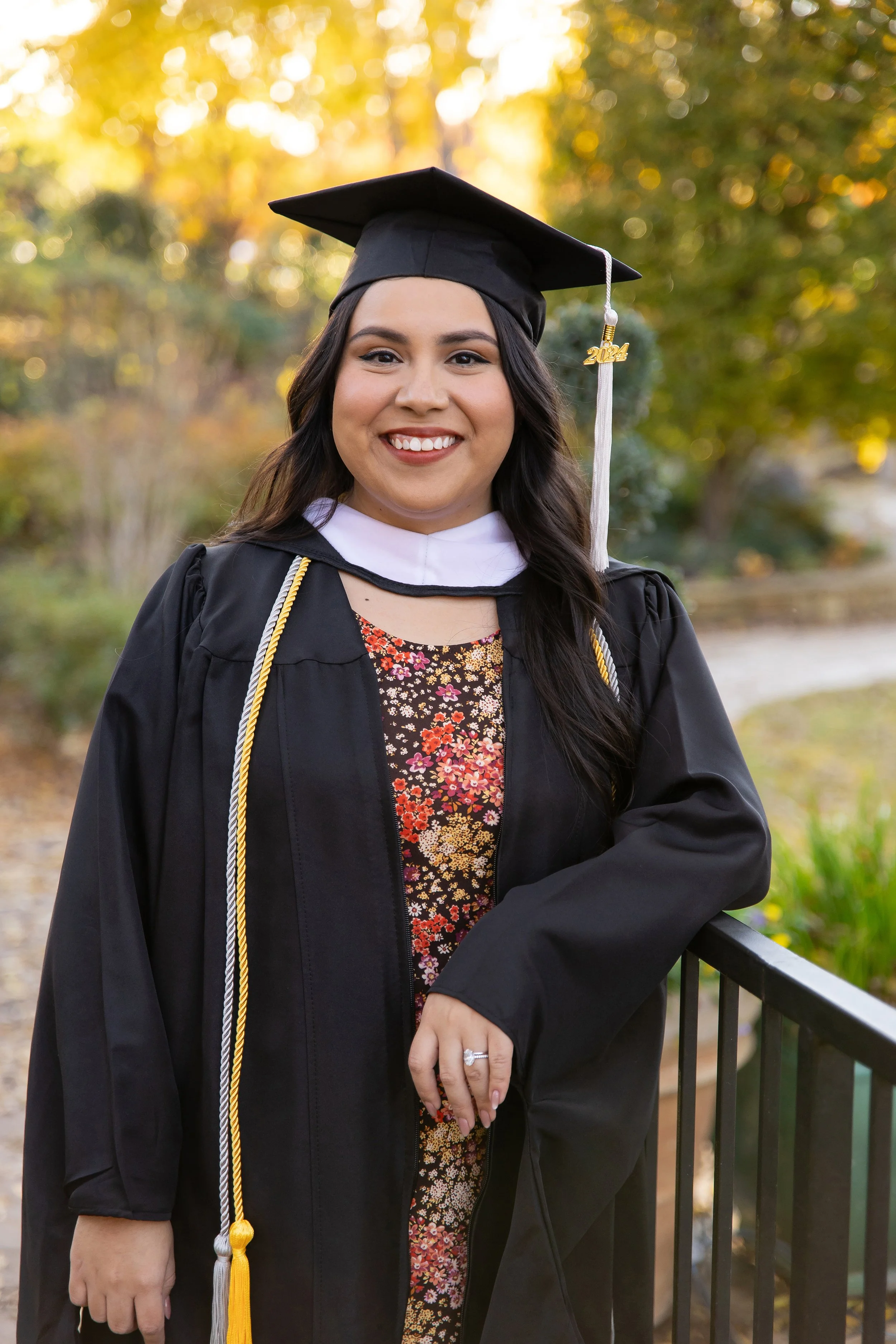 RS_Sabrina_UTPB_GradSession_DFWPhotographer_TeddyGiles-12.jpg