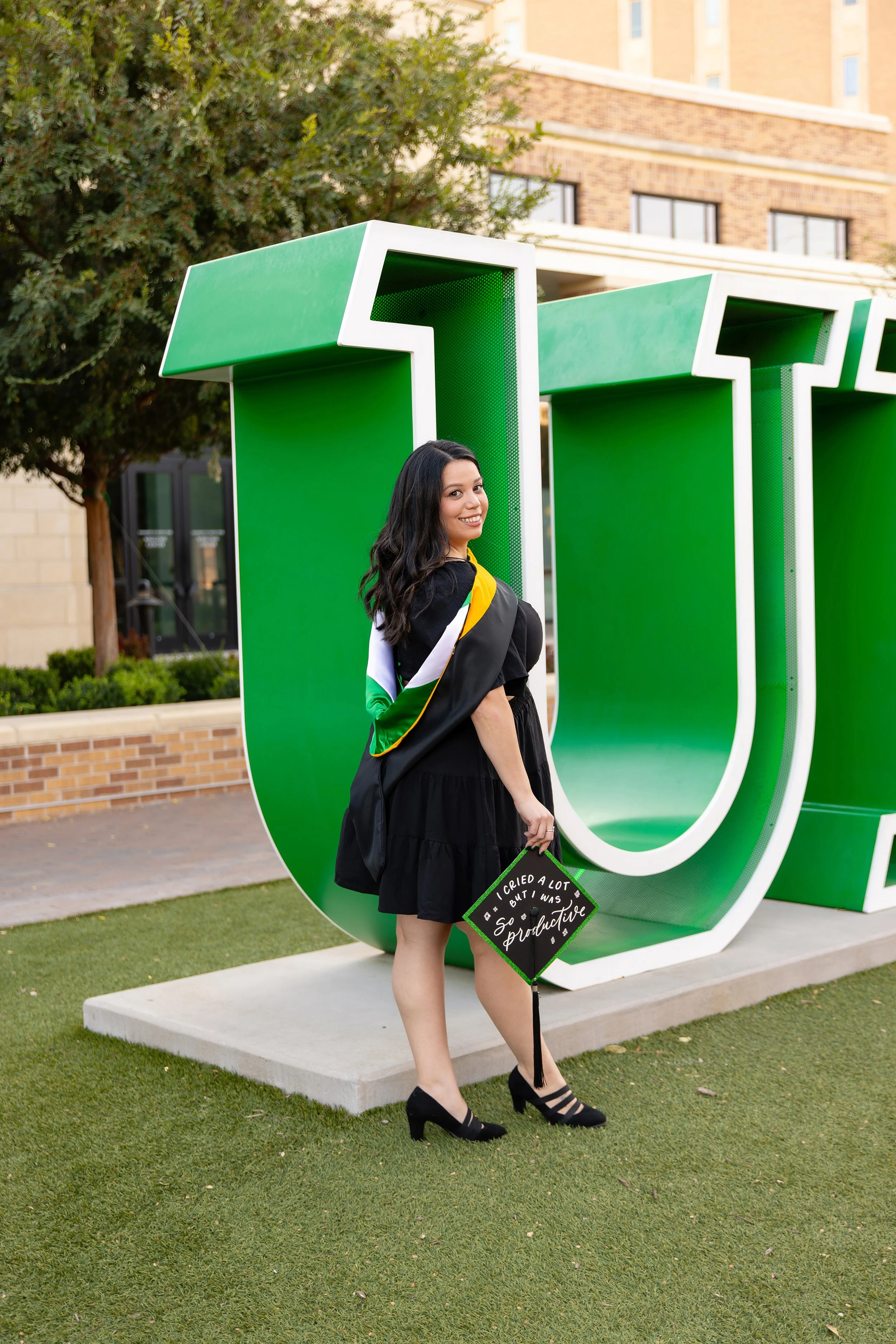 RS_Staci_UNT_GradSession_DFWPhotographer_TeddyGiles-6.jpg