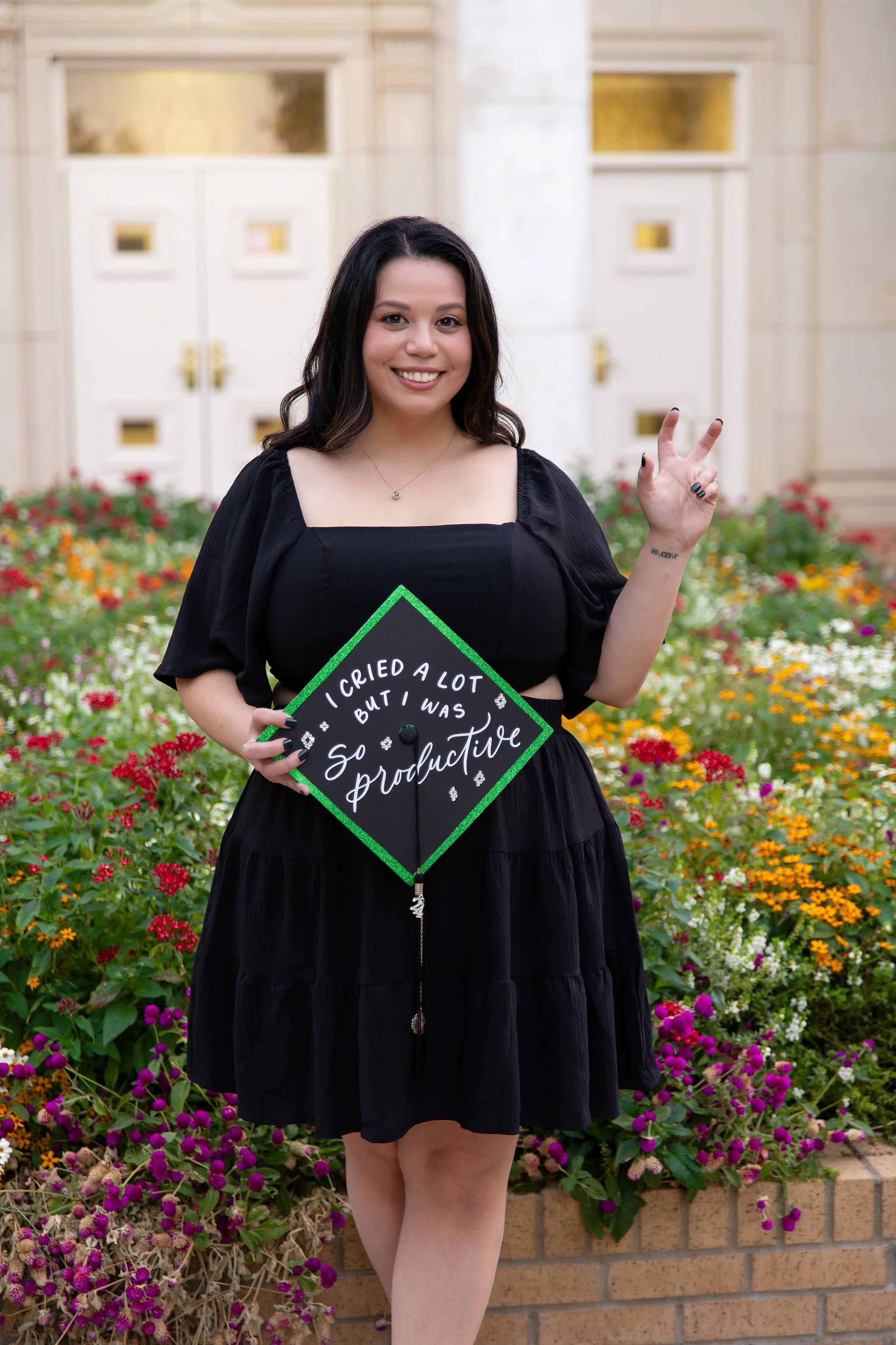 RS_Staci_UNT_GradSession_DFWPhotographer_TeddyGiles-25.jpg