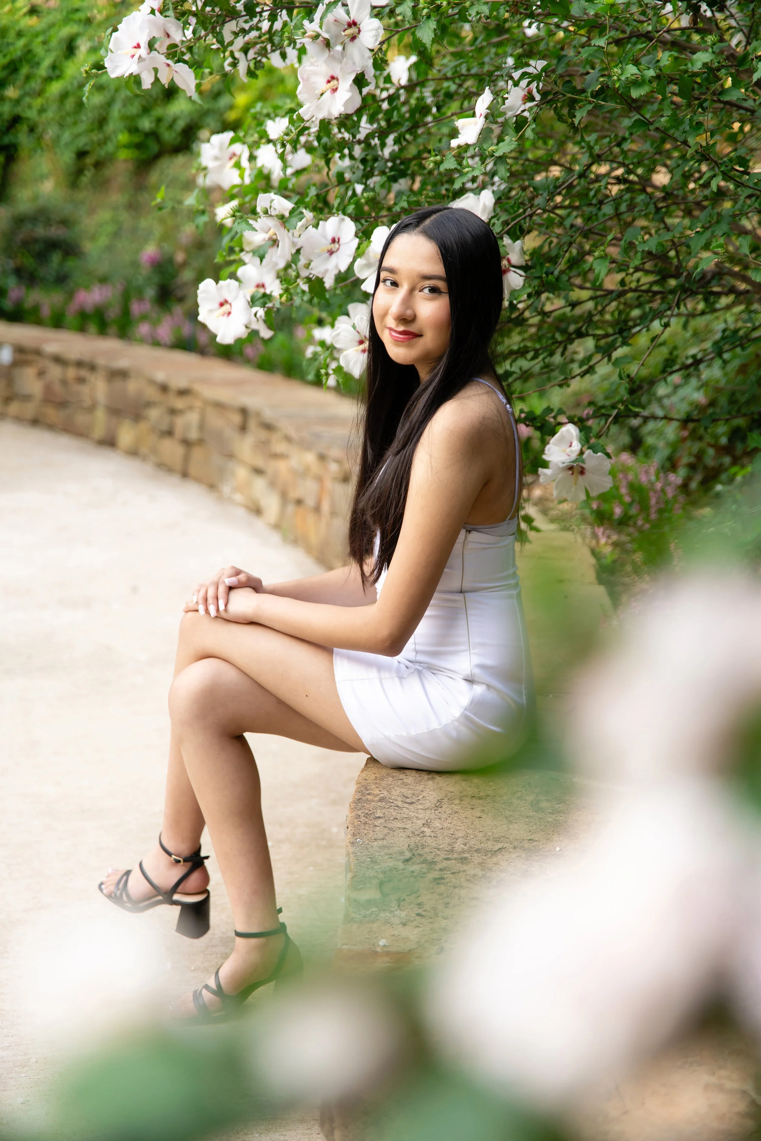 RS_Melissa_SeniorSession_GrapevineBotanicalGardens_DFWPhotographer_TeddyGiles-1.jpg
