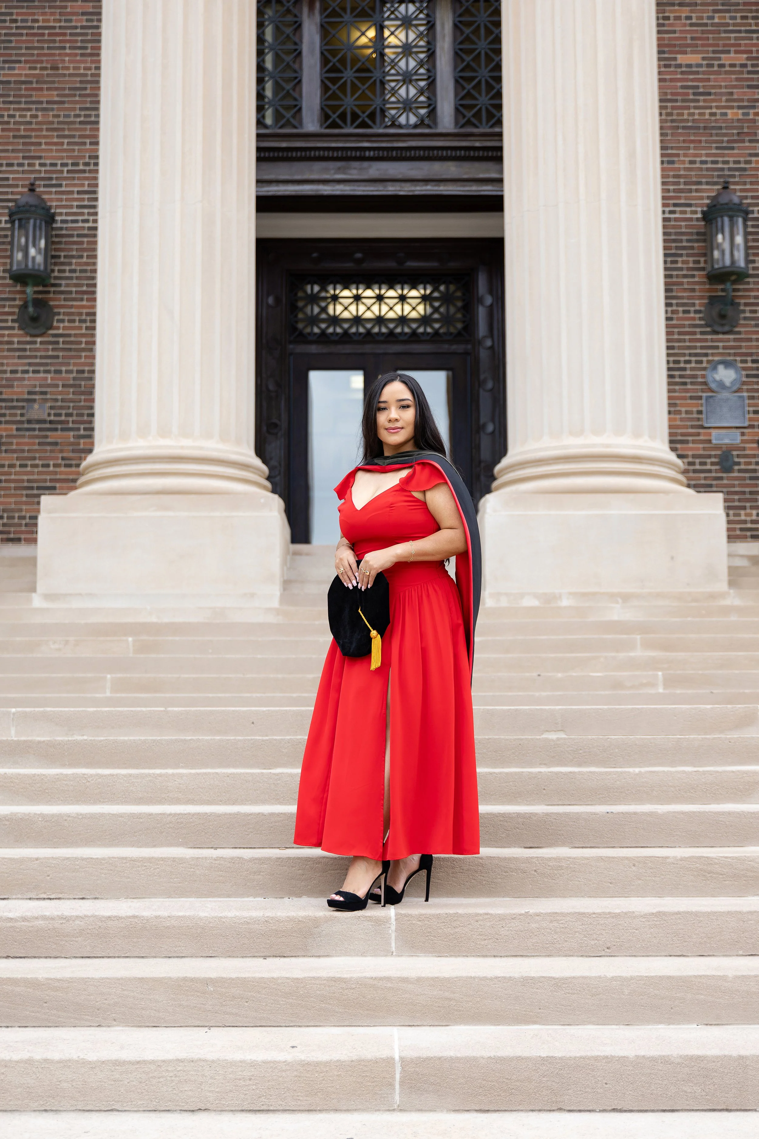RS_Brenda_SMU_GradSession_DFWPhotographer_TeddyGiles-1.jpg