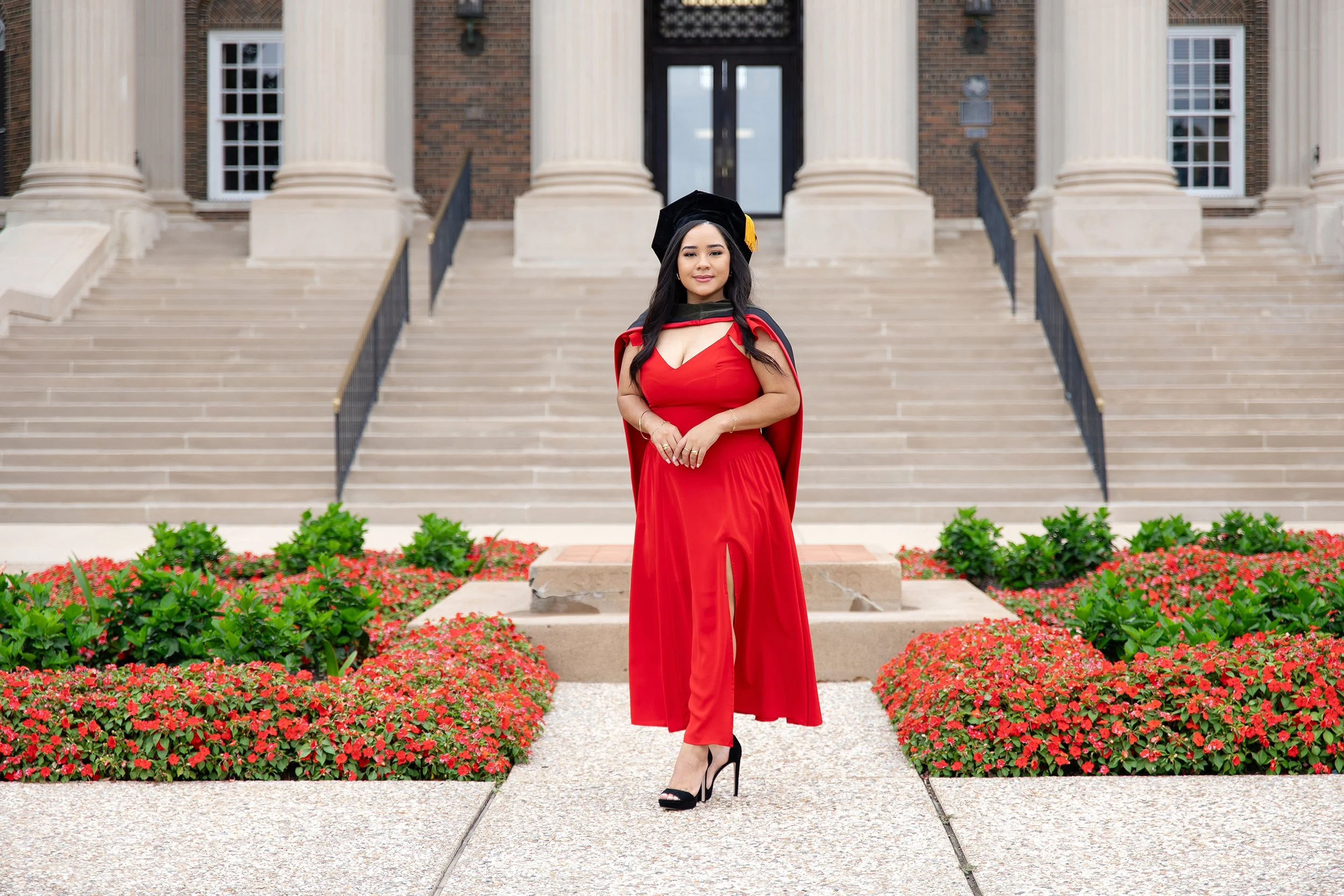 RS_Brenda_SMU_GradSession_DFWPhotographer_TeddyGiles-15.jpg