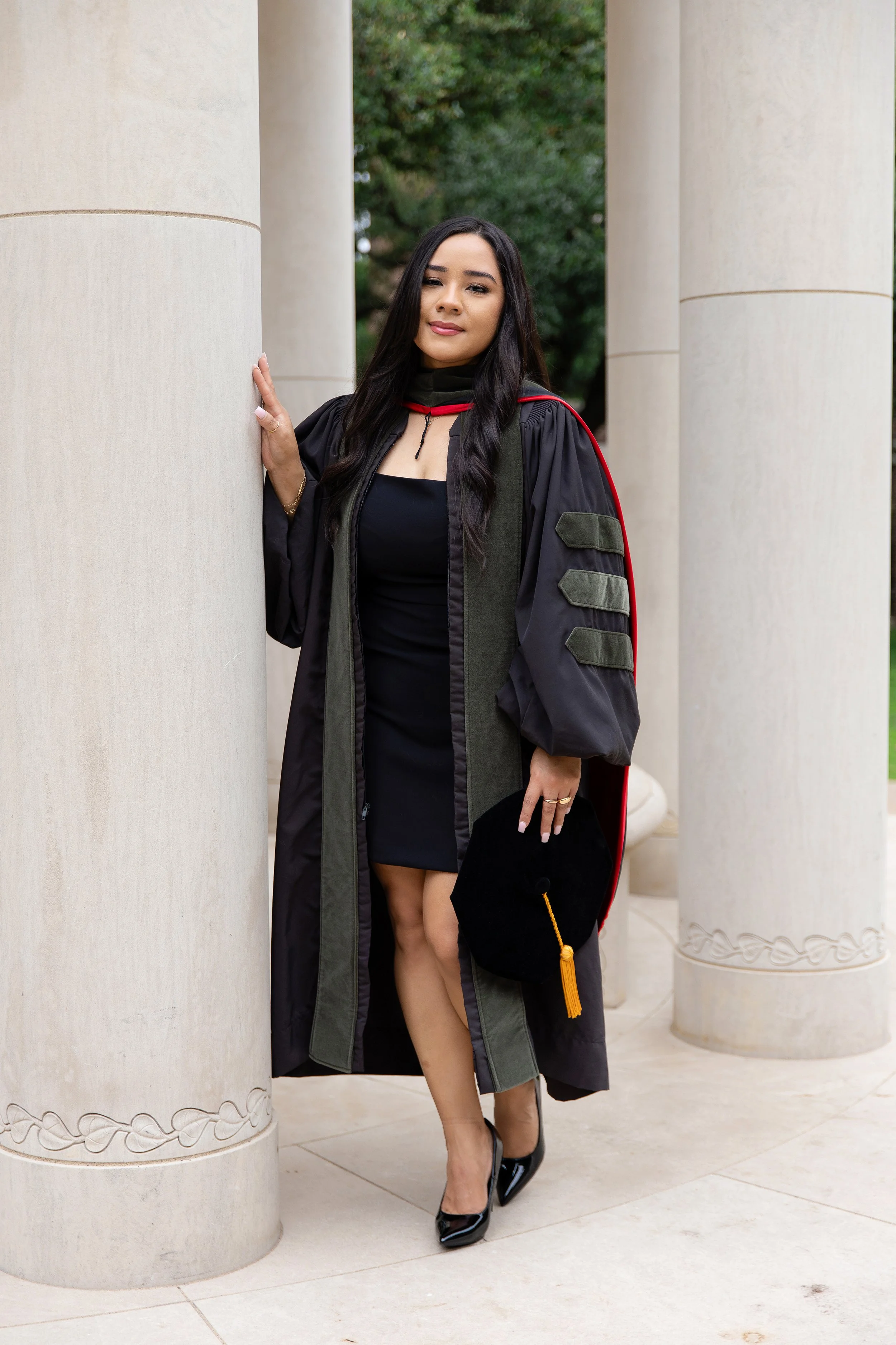 RS_Brenda_SMU_GradSession_DFWPhotographer_TeddyGiles-28.jpg