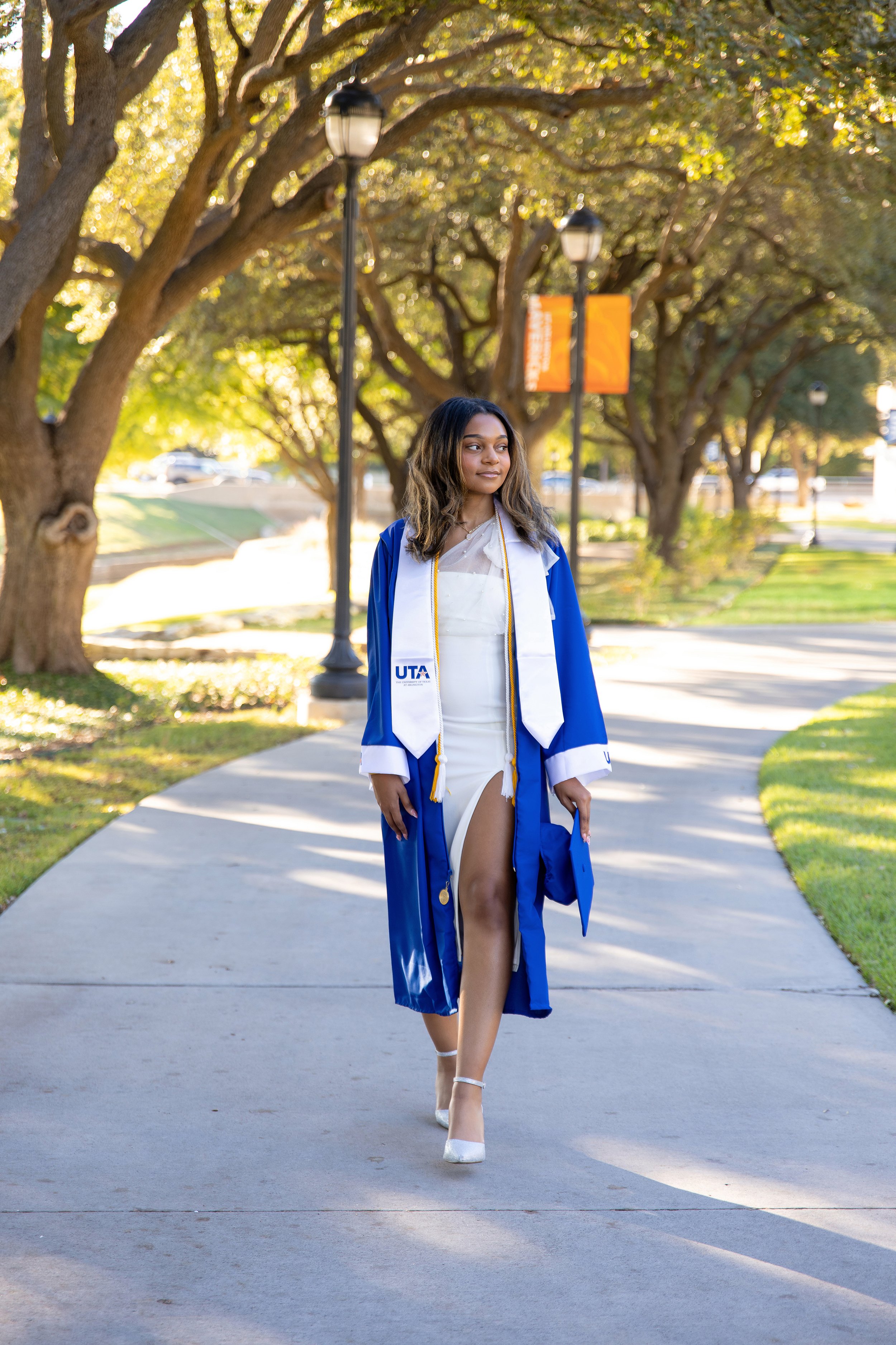 RS_Taylor_UTA_GradSession_DFWPhotographer_TeddyGiles-15.jpg