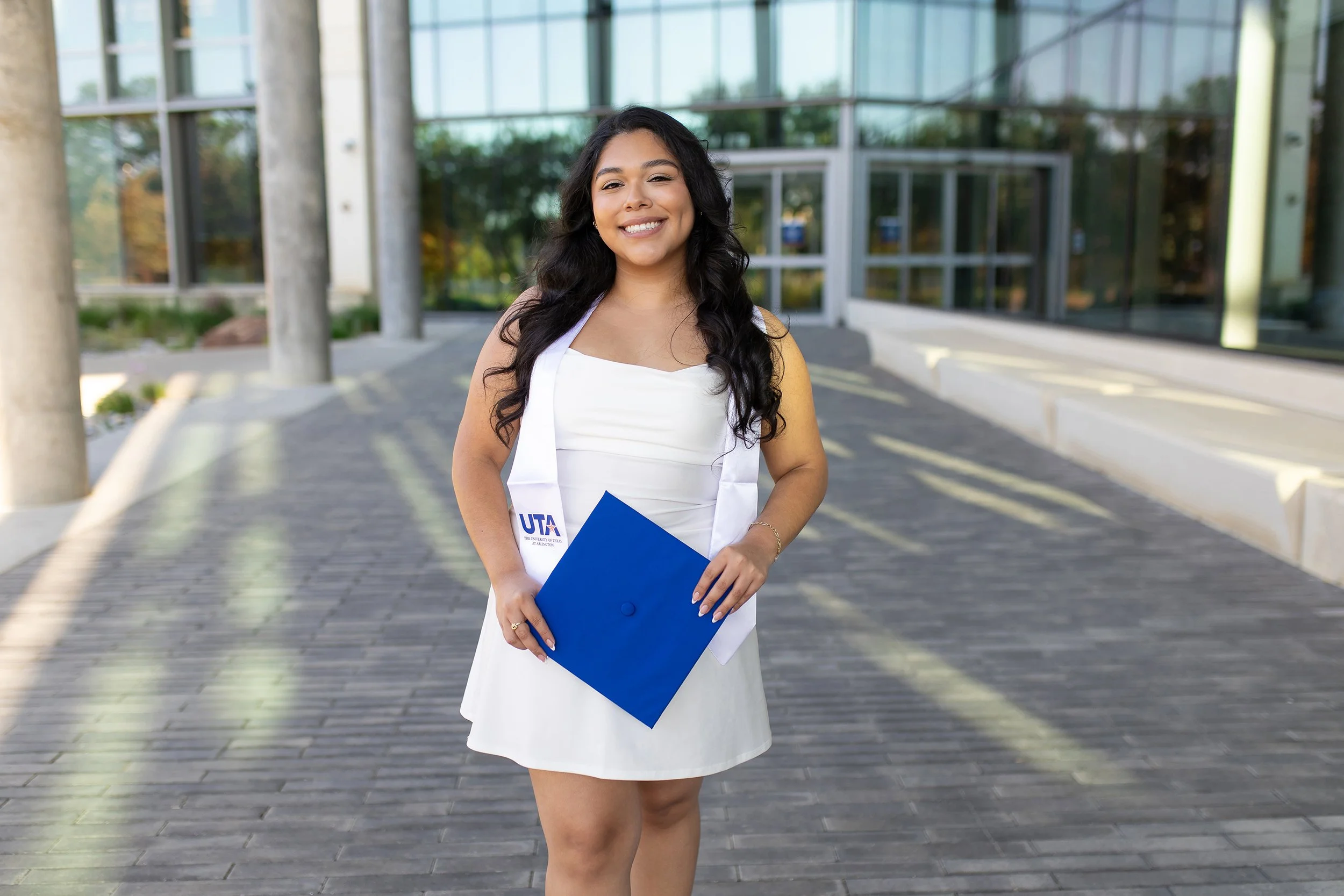 RS_Stephanie_UTA_GradSession_DFWPhotographer_TeddyGiles-8.jpg